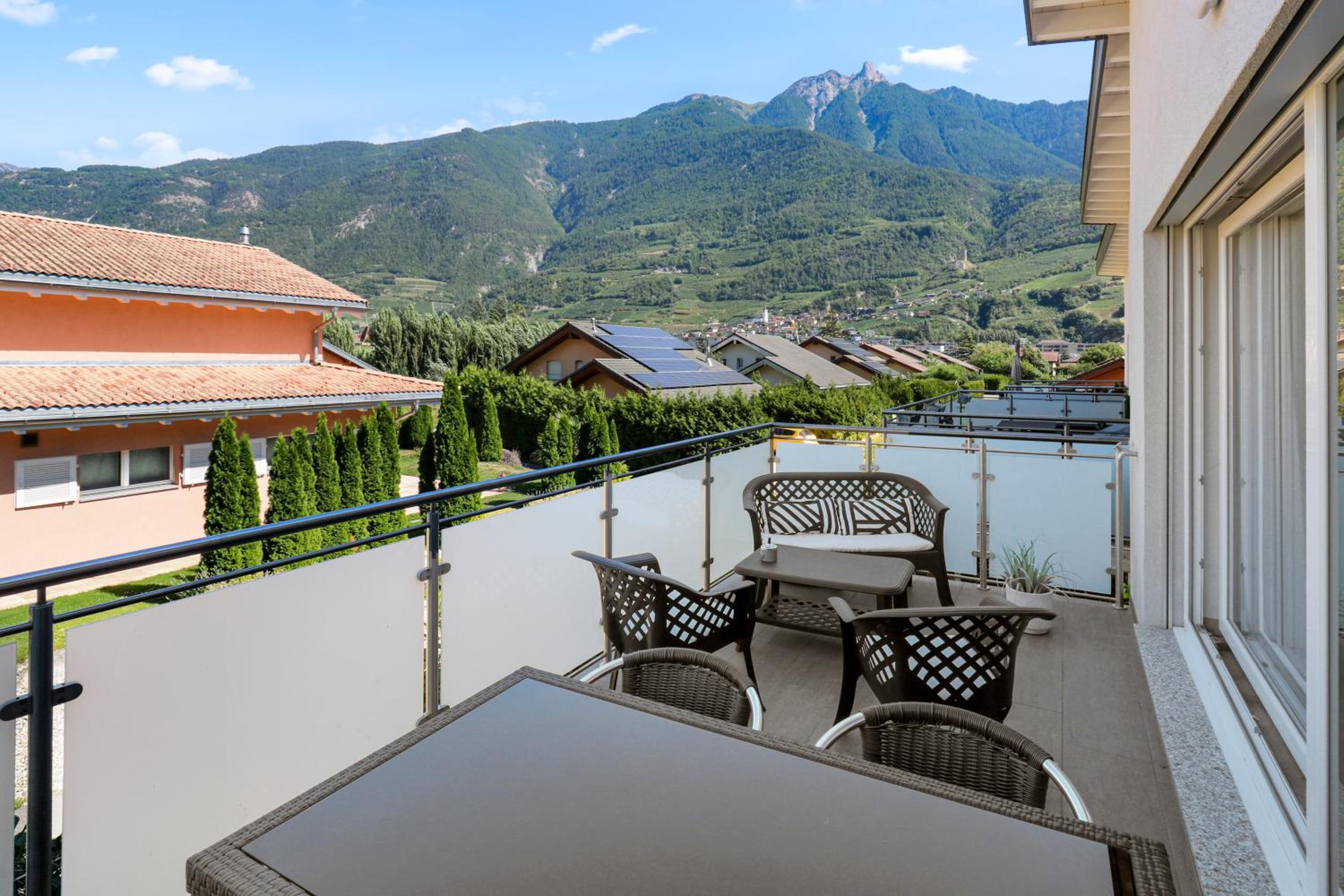 Superbe appartement neuf et cosy view 2