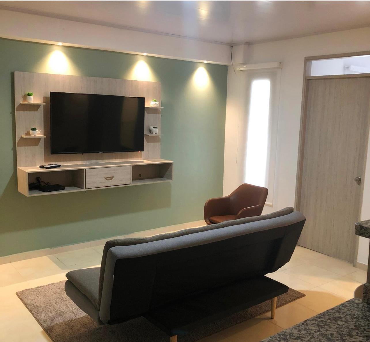 Photo 36