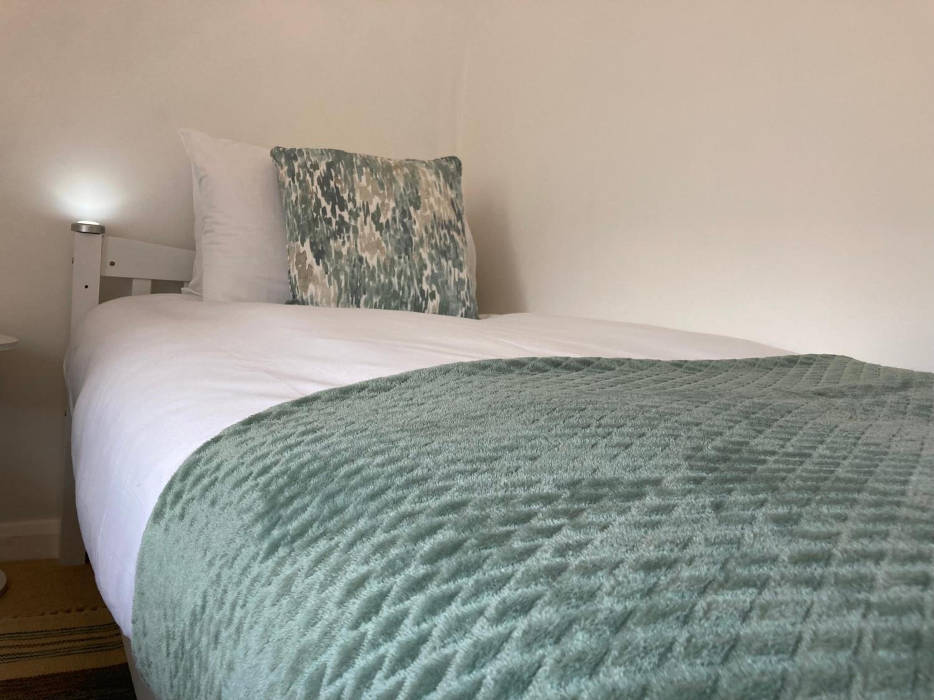 Tynwald Beachside Town House, West Kirby by Rework Accommodation view 2