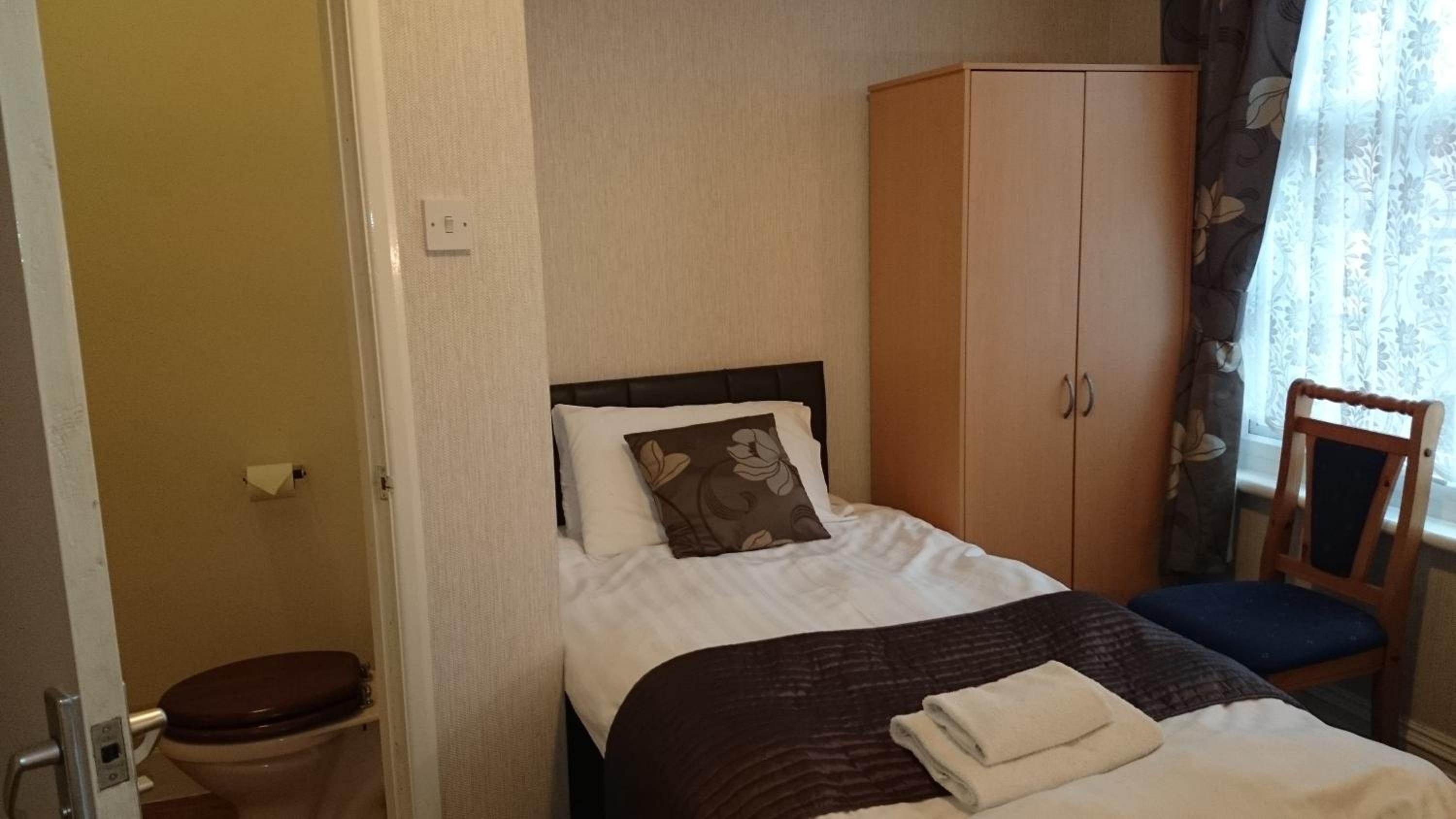 Woodthorpe Hotel