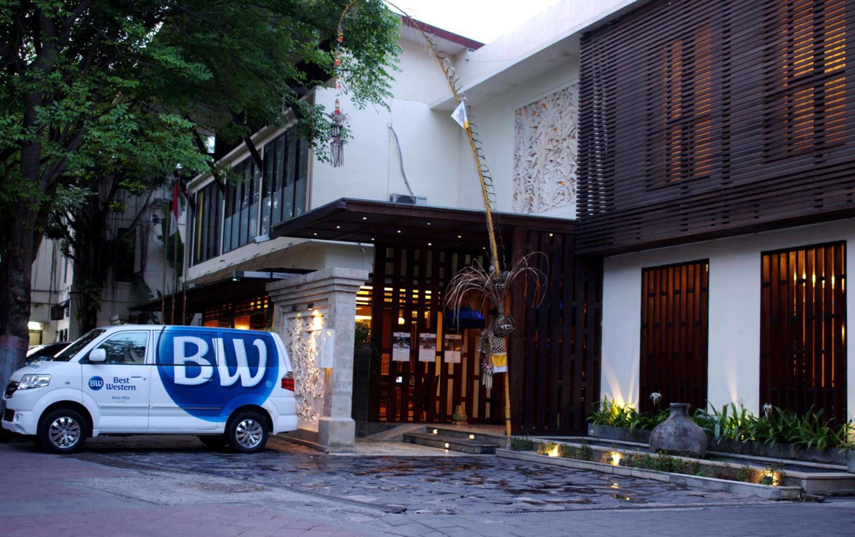 Hotel Best Western Kuta Villa - Image 1