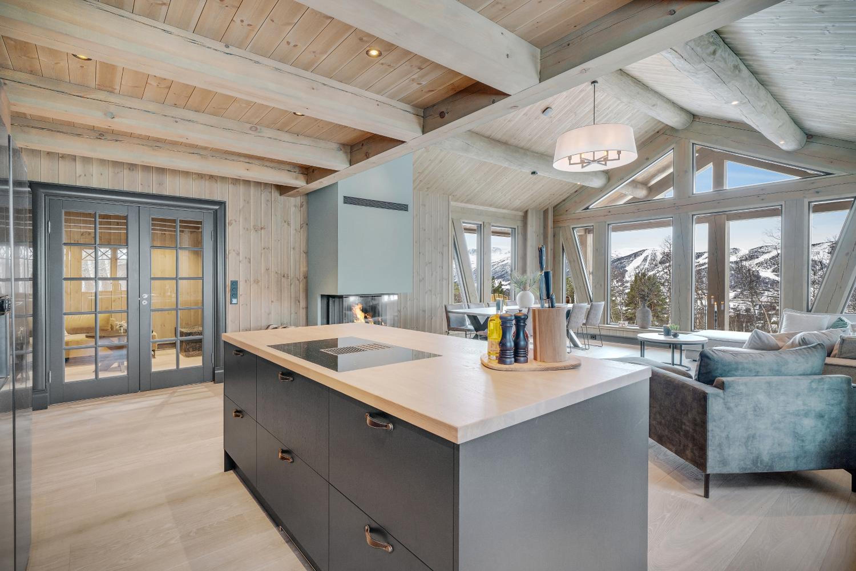 NEW LUXUARY Cabin with perfect location on Geilo.