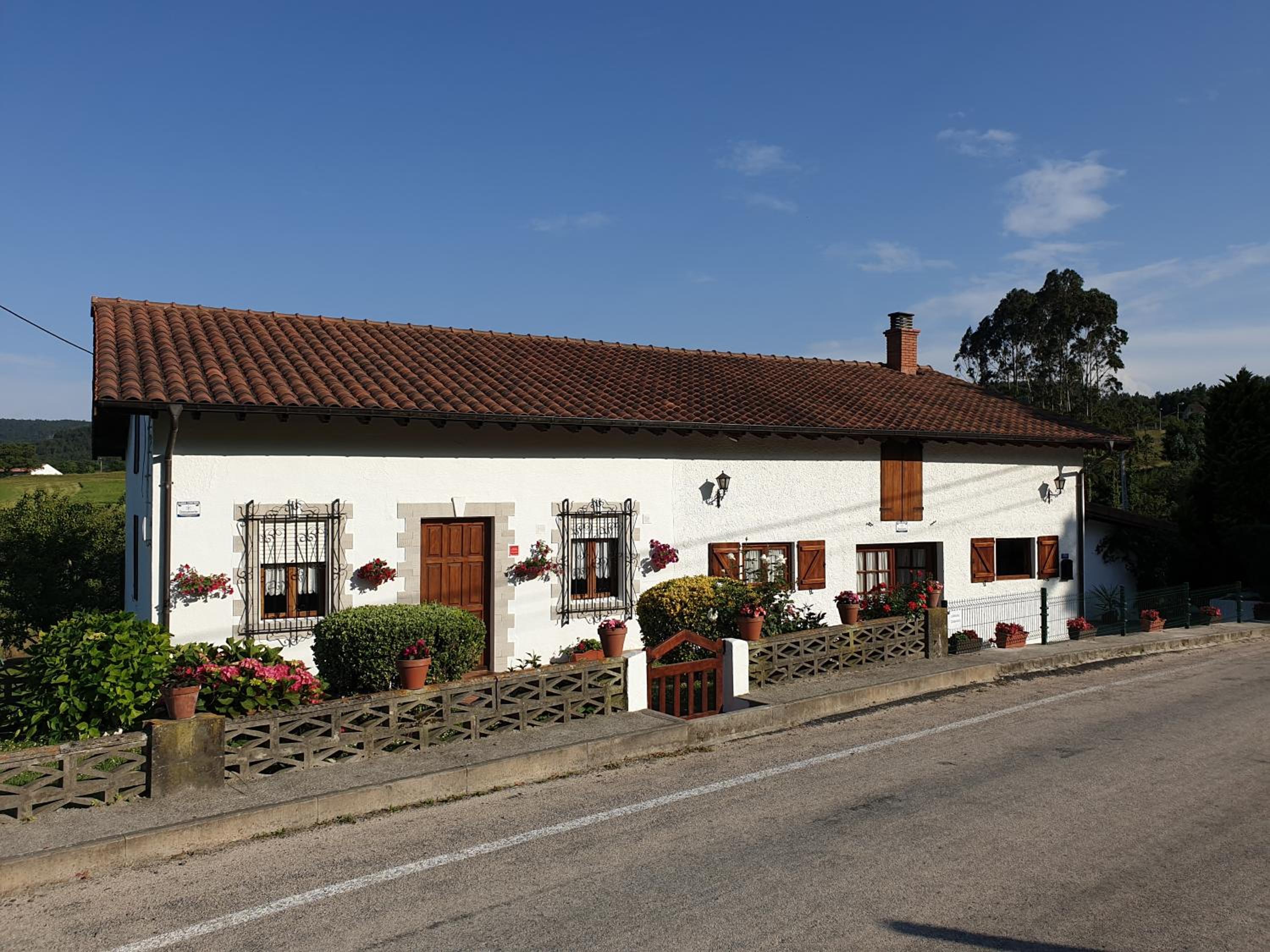 Casa Blanca Güemes