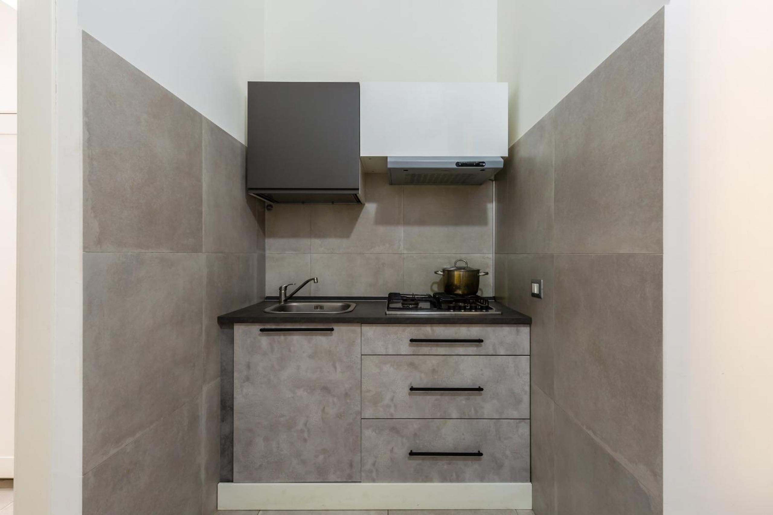 Foria 49 Apartments by Wonderful Italy photo 3