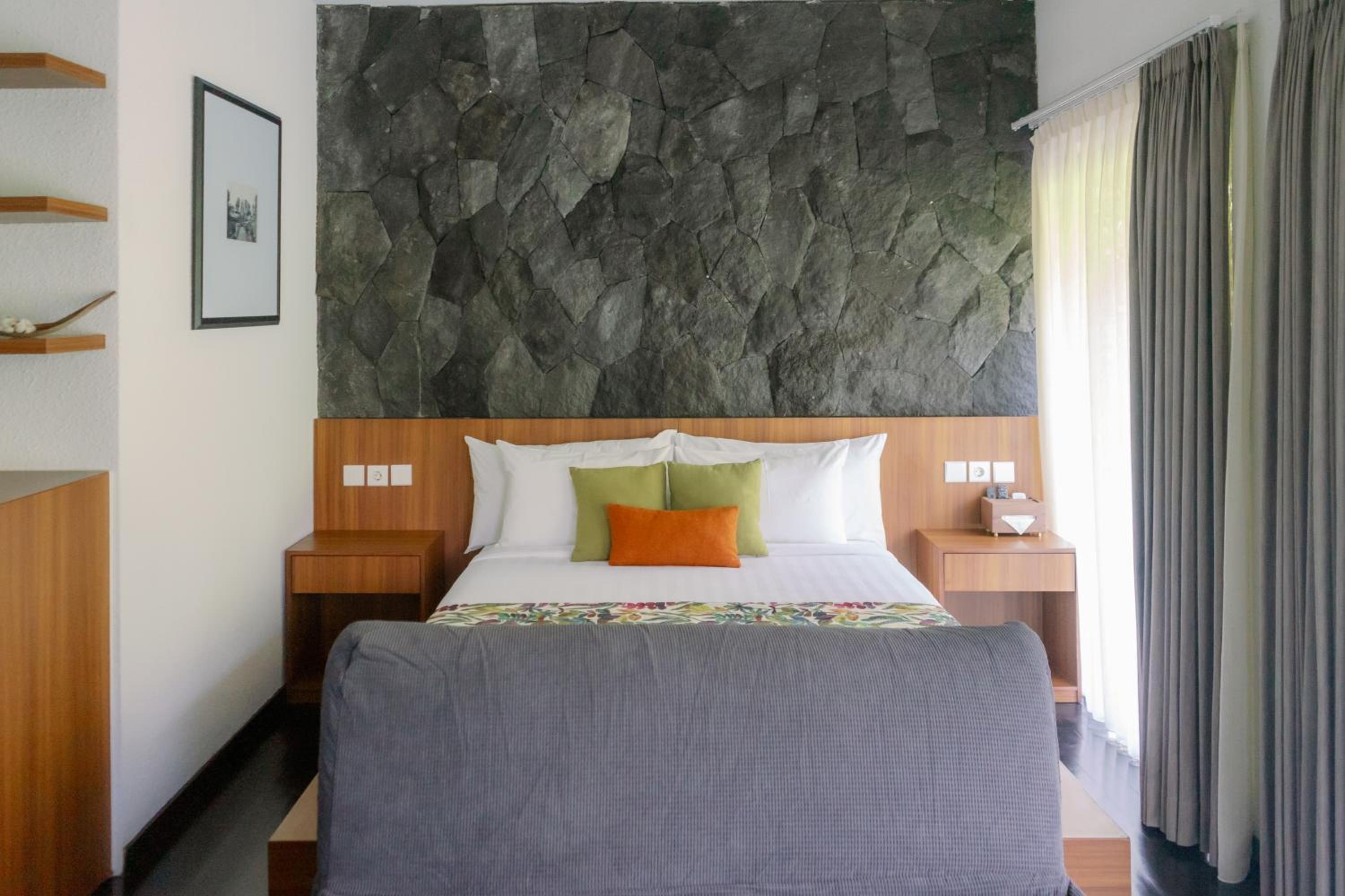 Zenubud