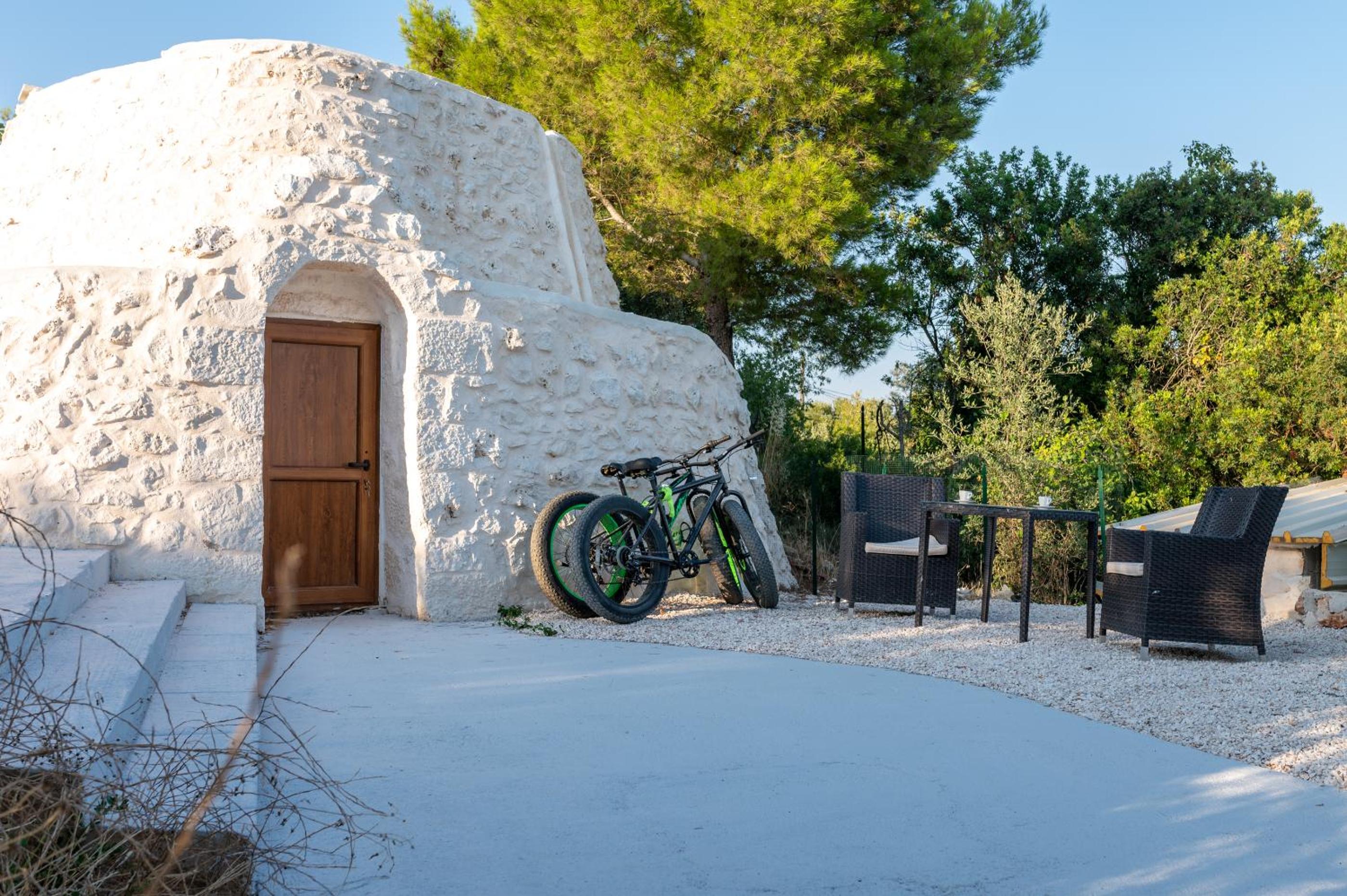 Ostuni Hills Boutique Villa-AC in every room view 4