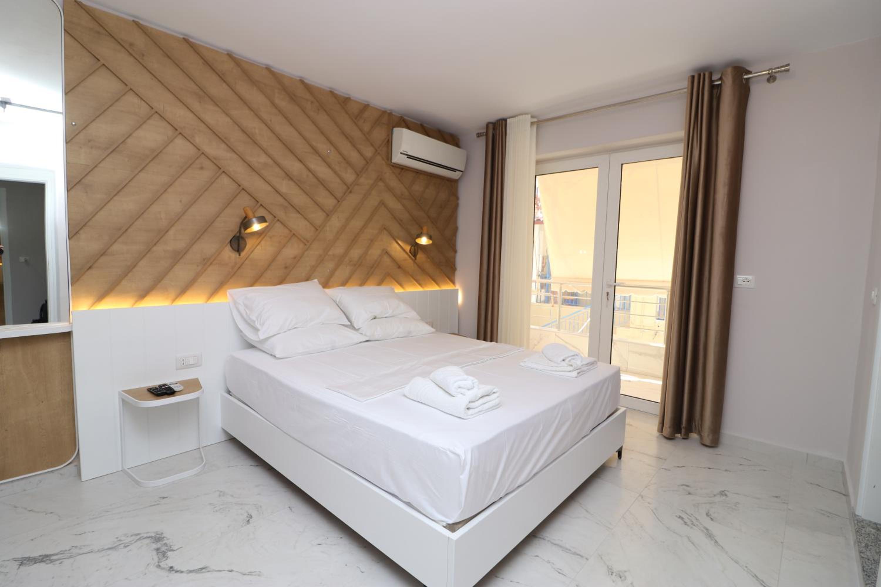 Hercules Room