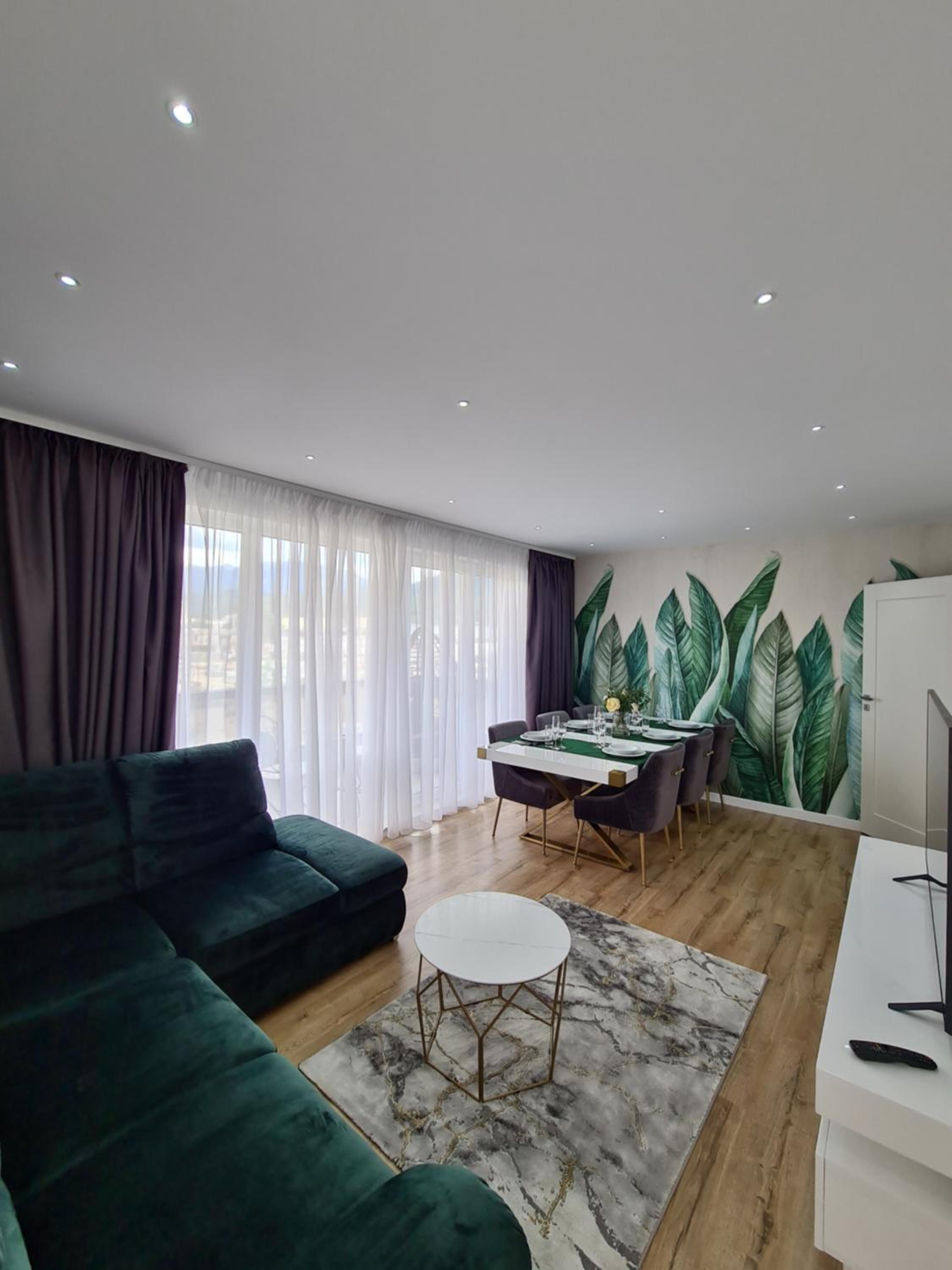 Luxury 2 bedroom holiday apartment view 5