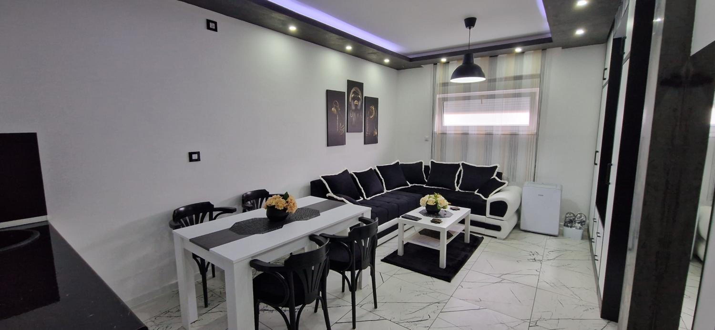 Apartmani i sobe Gromilovic view 3