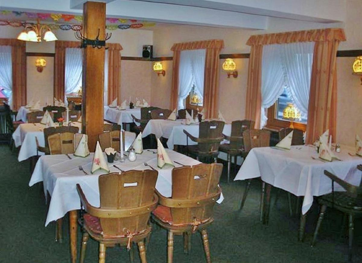restaurant