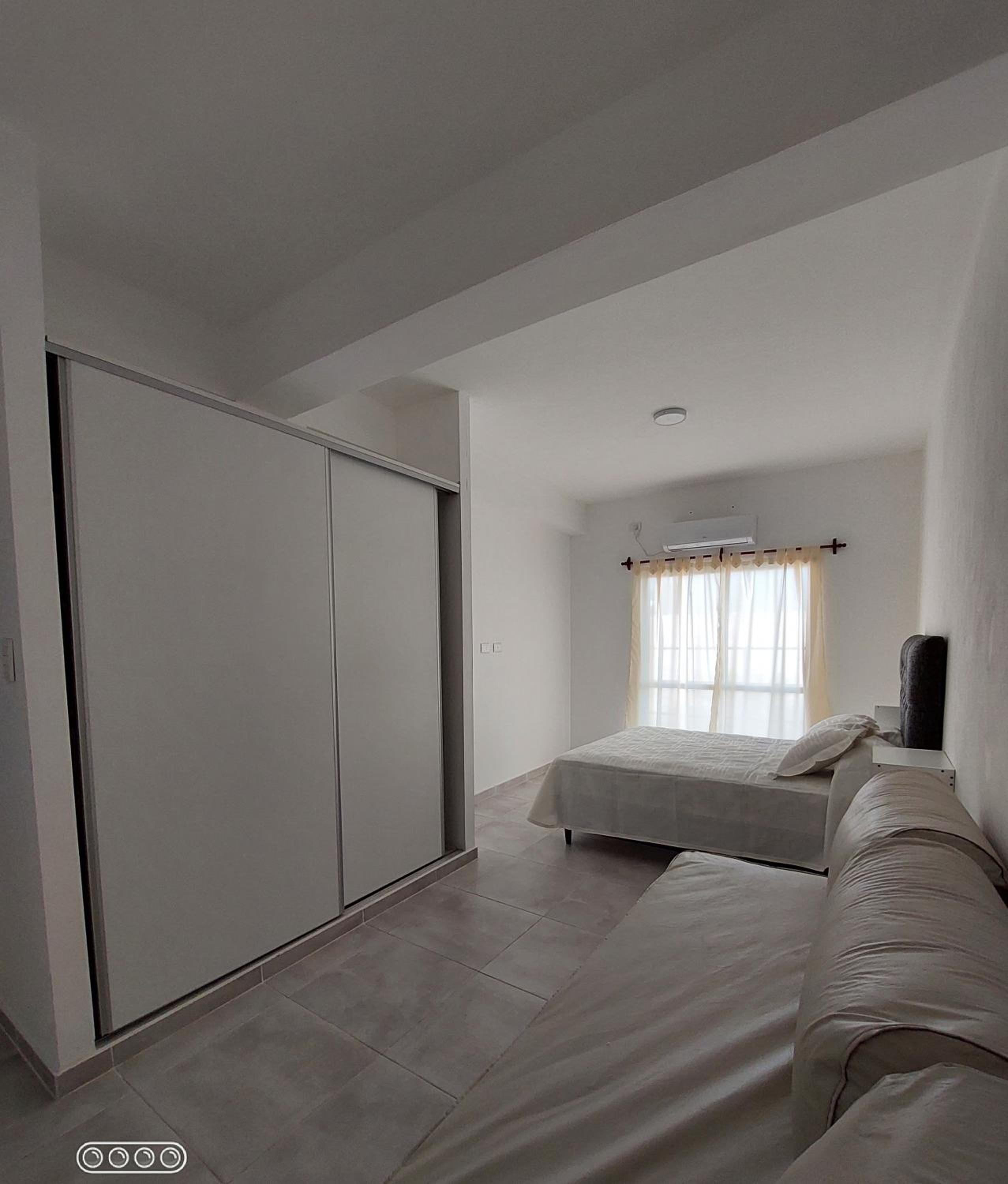 DUPLEX 3