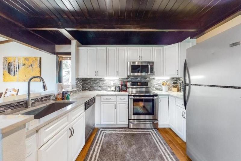 North Keystone 3 Bedroom Near Conference Center view 3