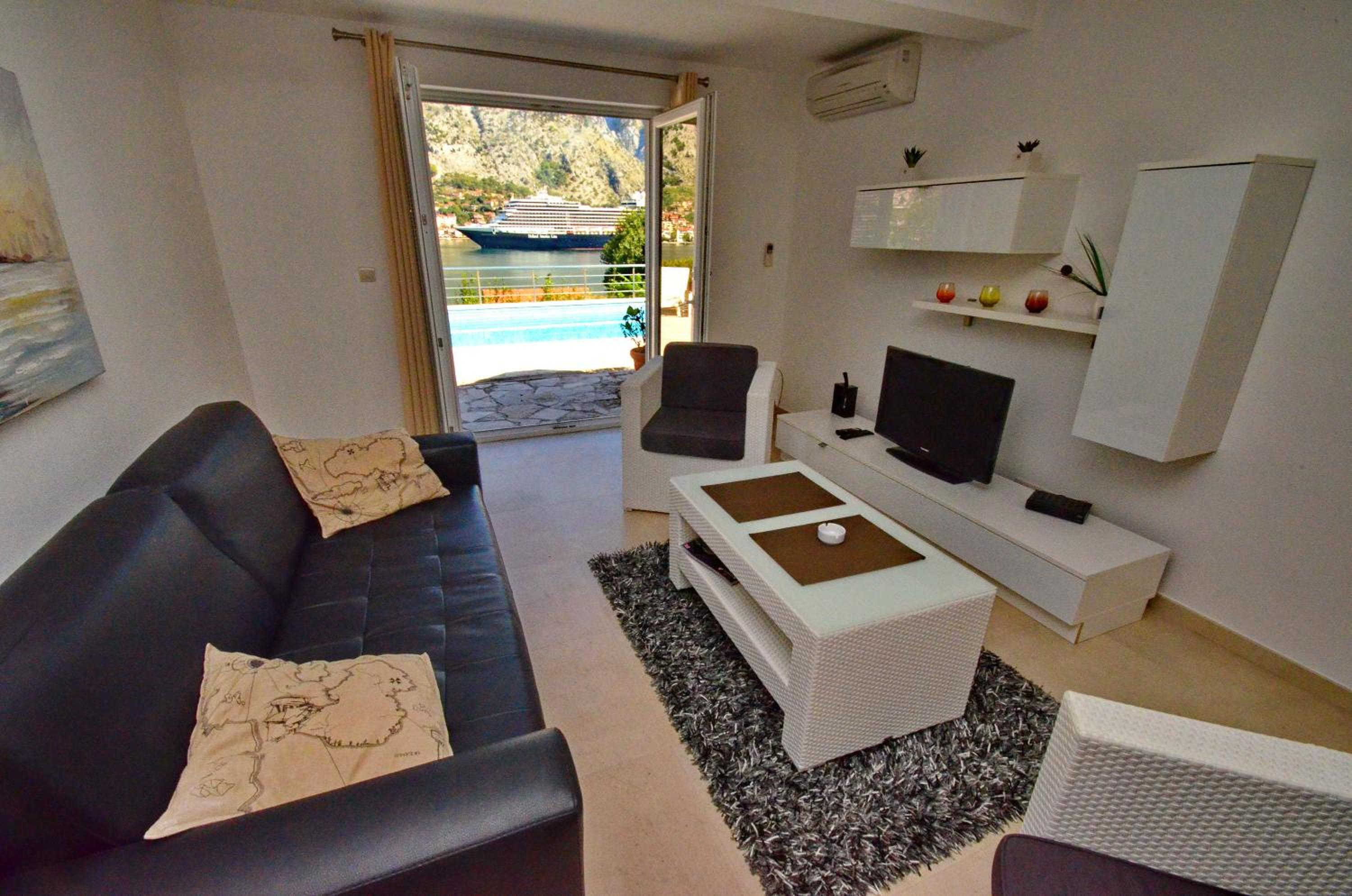 Muo Apartments