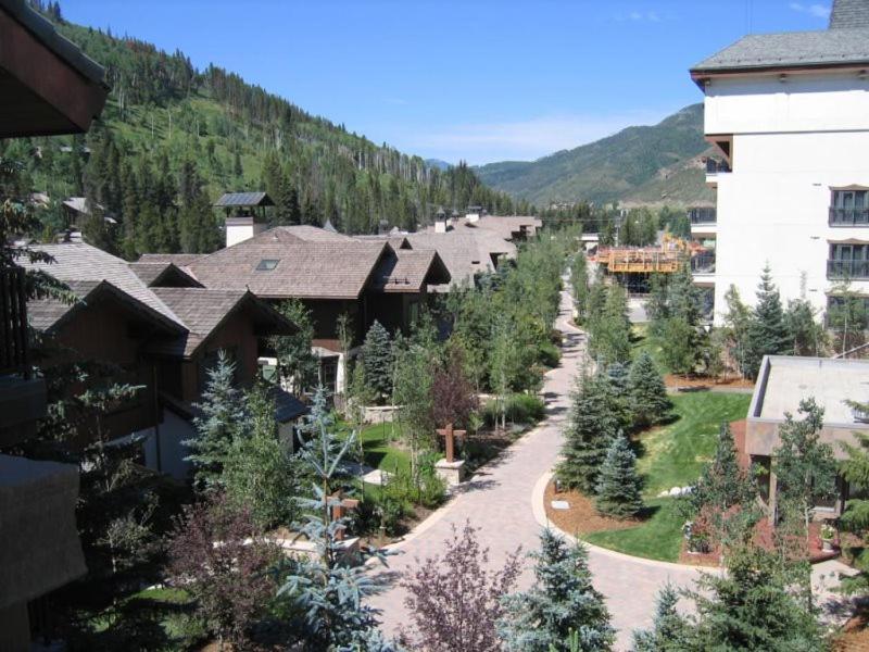 3 Bedroom In Lionshead Village At The Antlers view 4