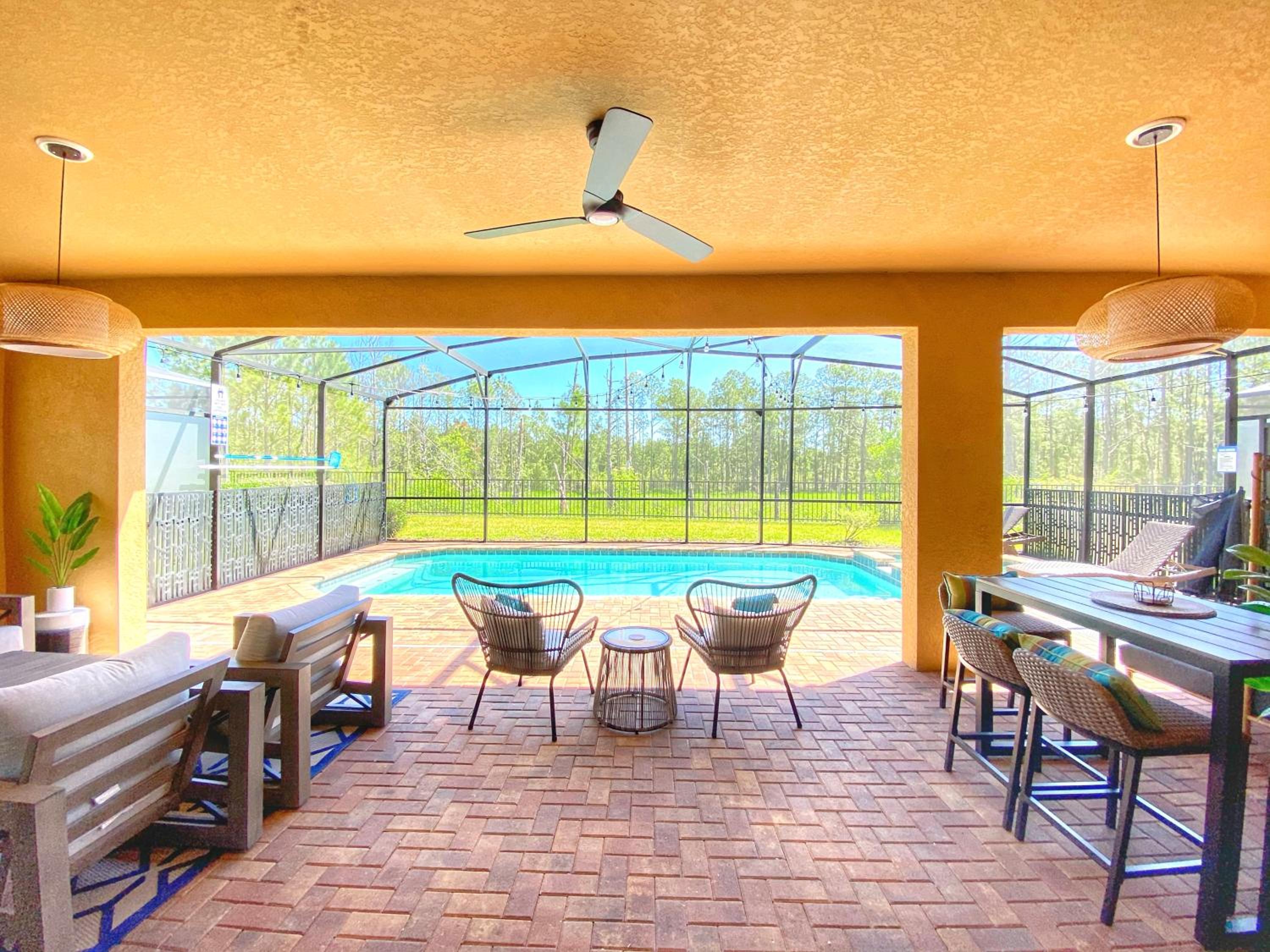 8BR VILLA NEAR DISNEY-VIEW/PRIVACY/POOL & SPA/PS5/EV view 5