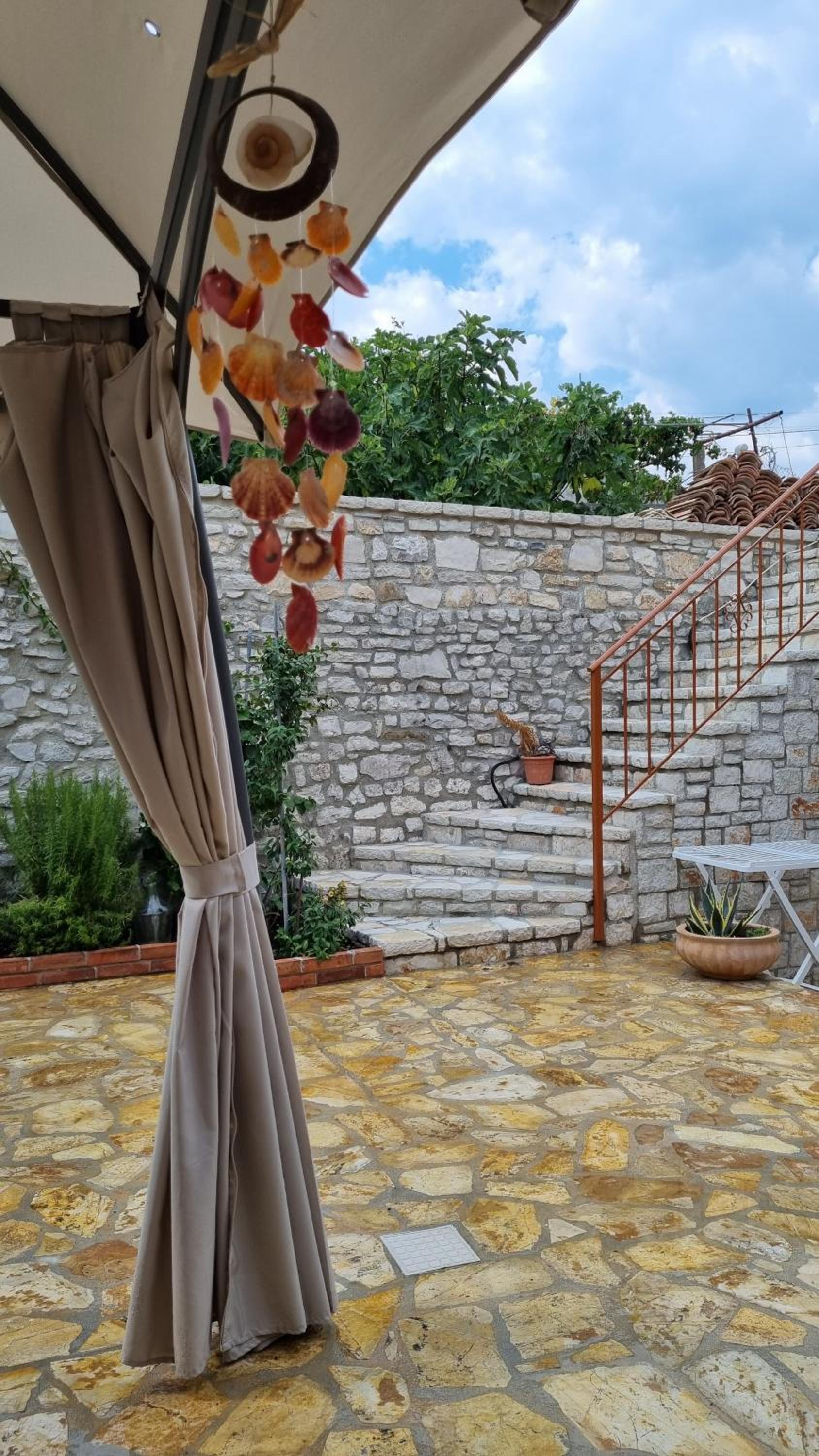 Villa Porta Qeparo