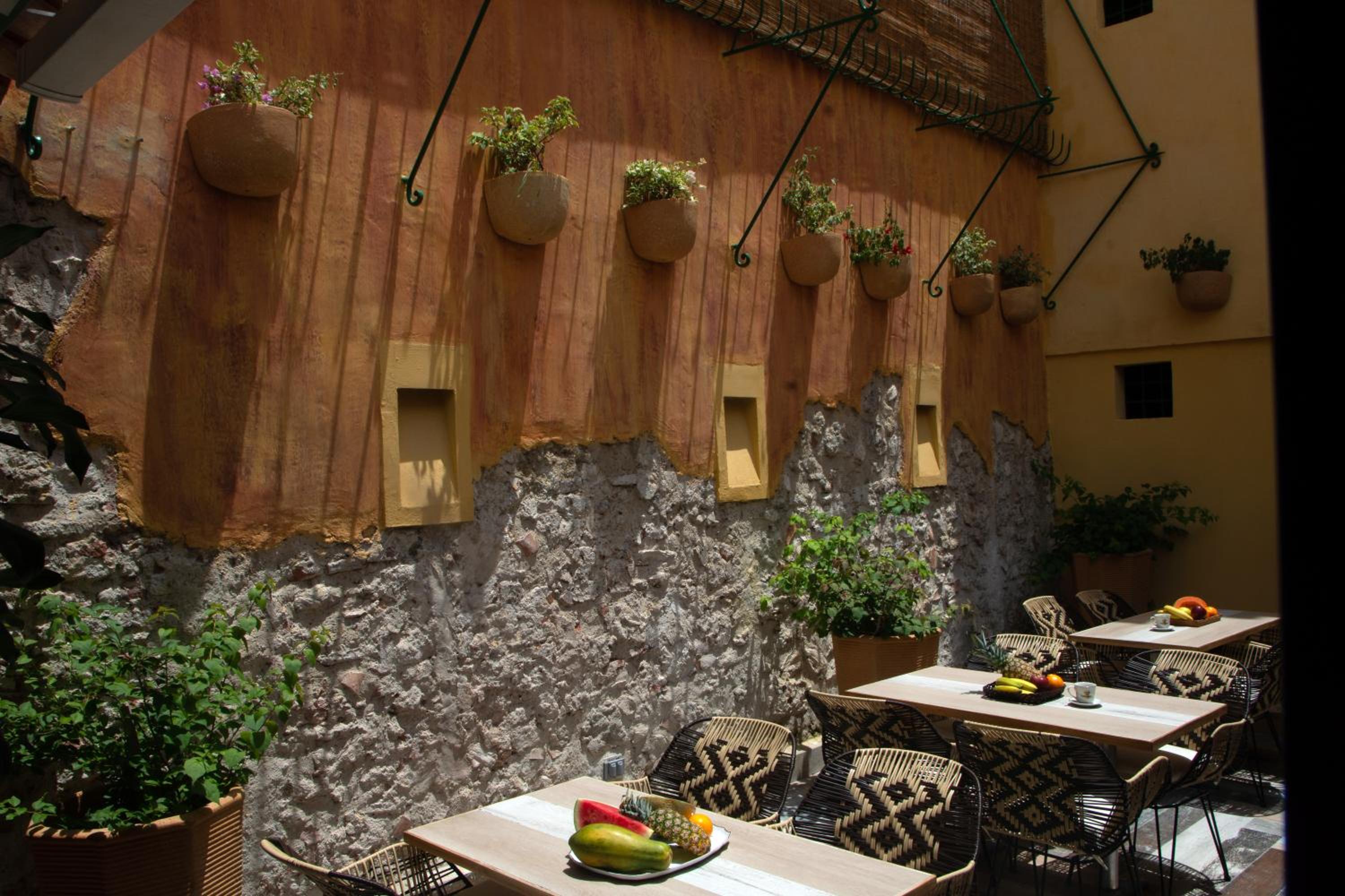 Casa Lorenza Hotel