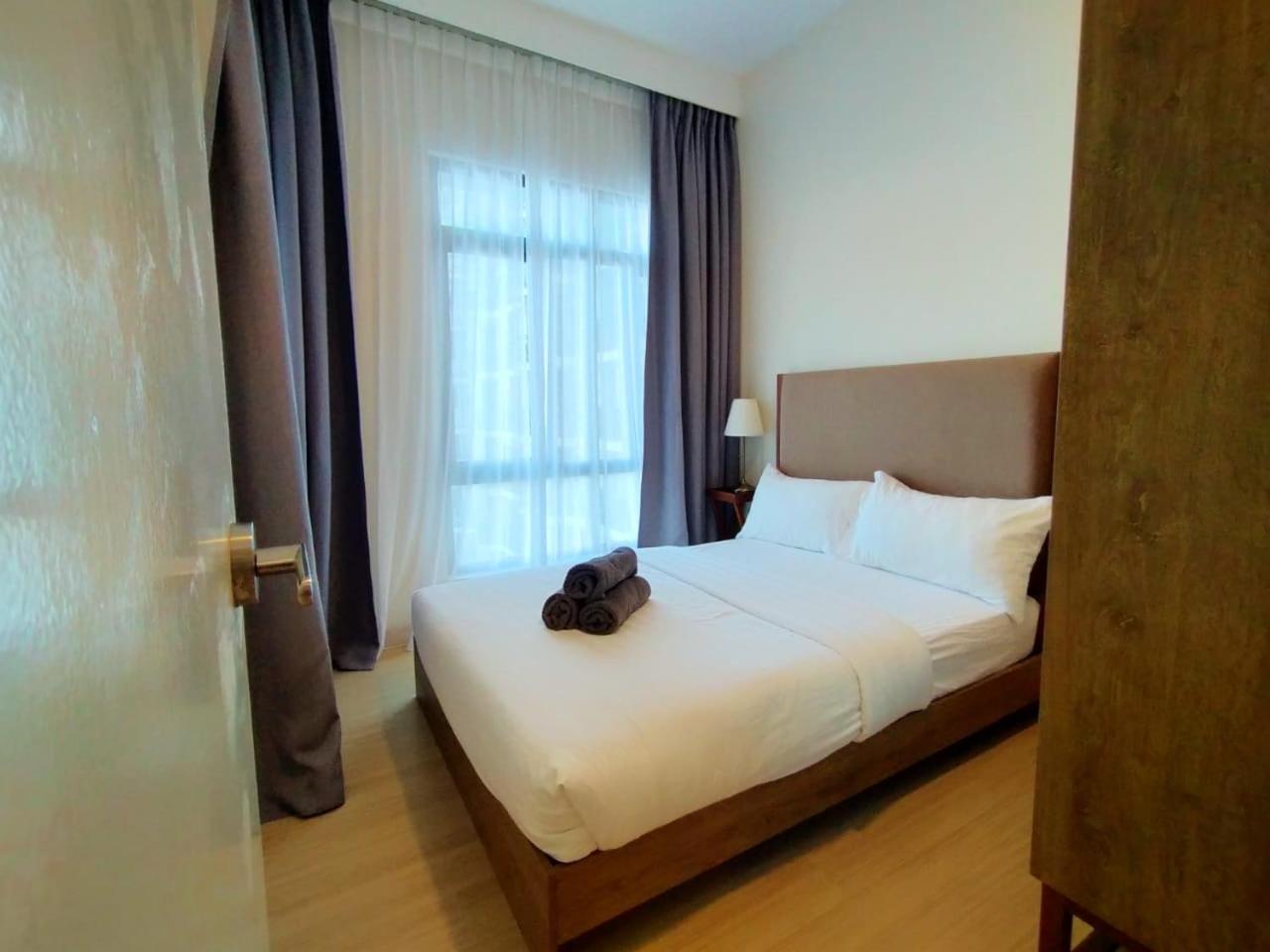 Isix Seaview 2R2B at Timurbay Pantai Balok Kuantan Pahang photo 7