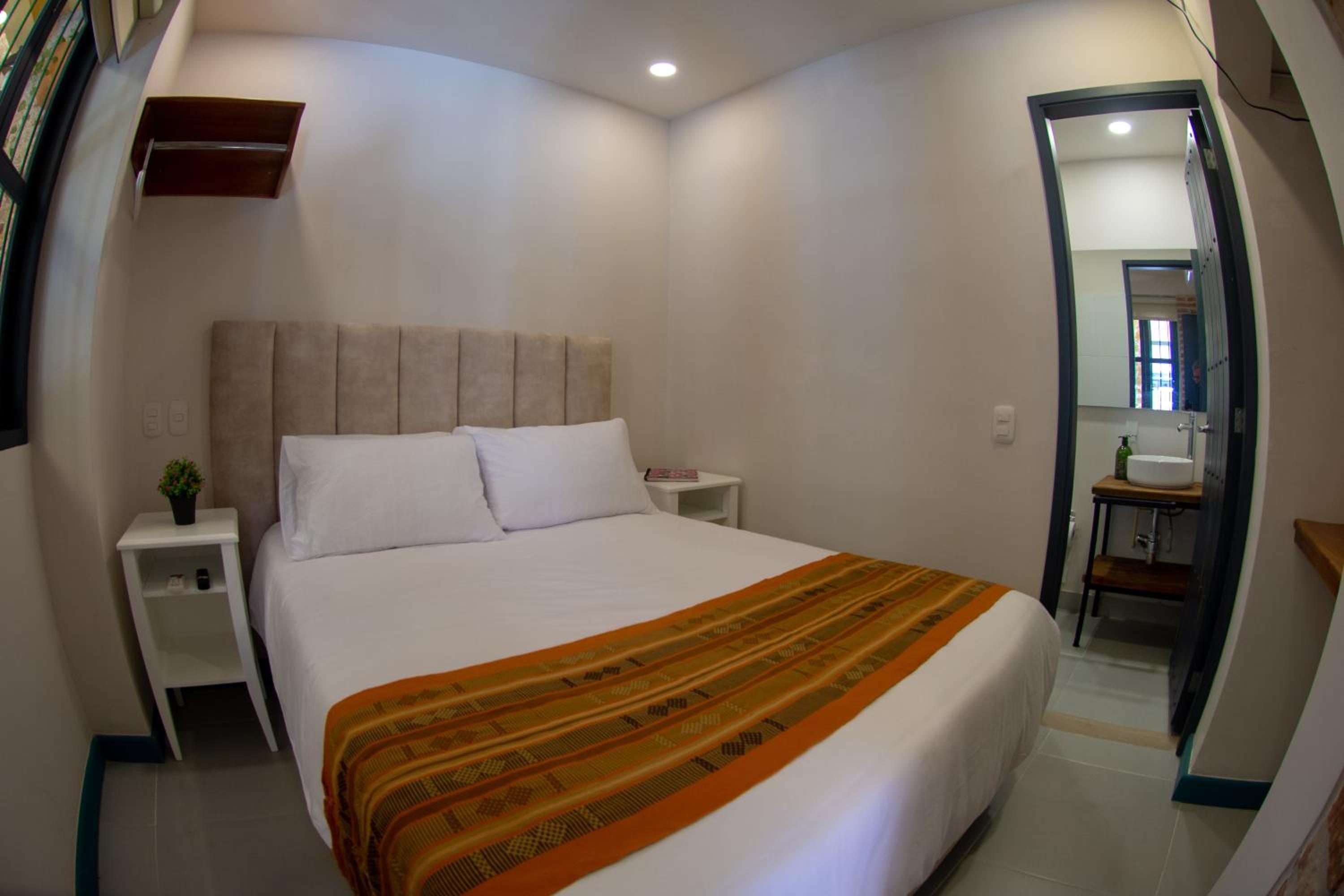Casa Lorenza Hotel