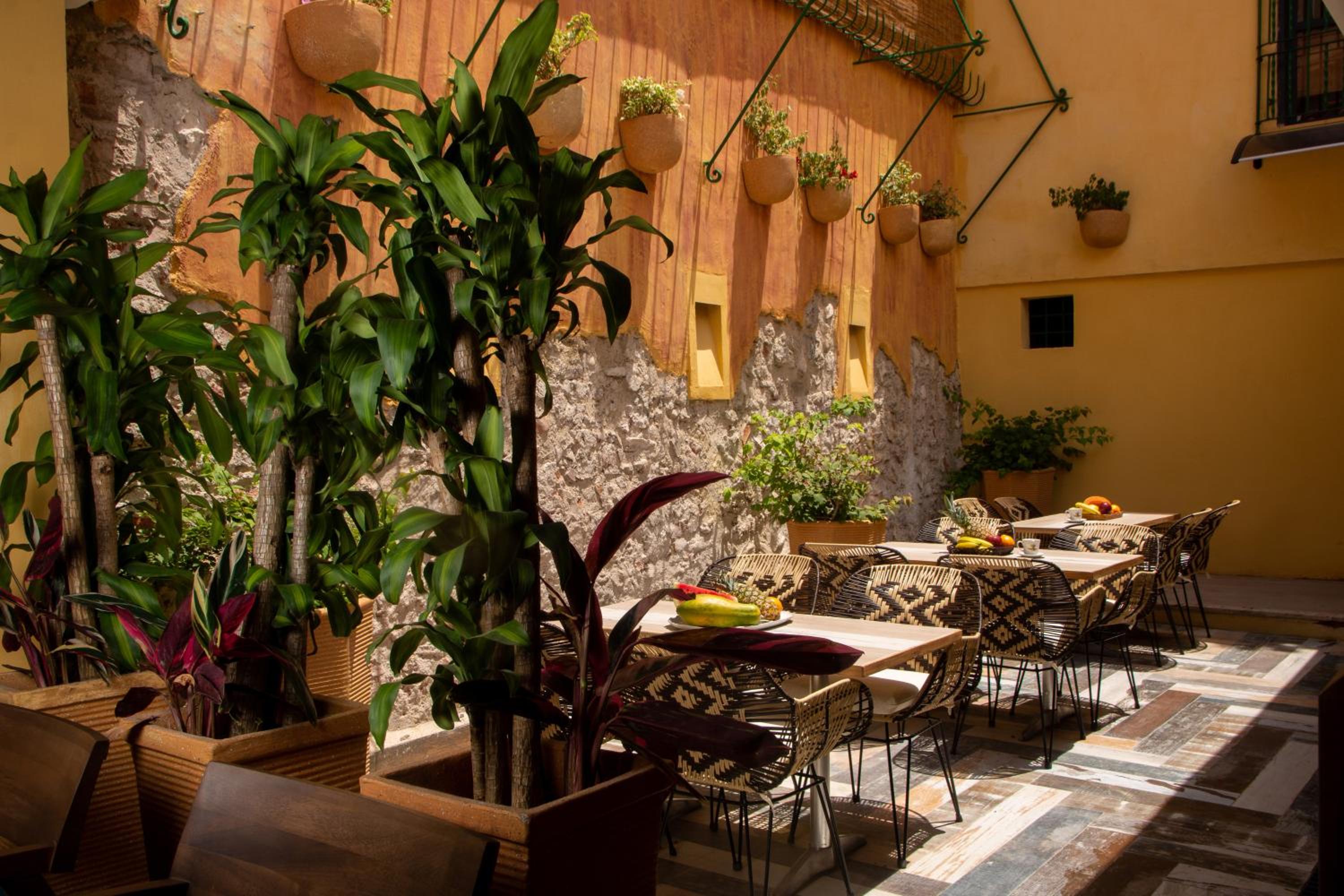 Casa Lorenza Hotel