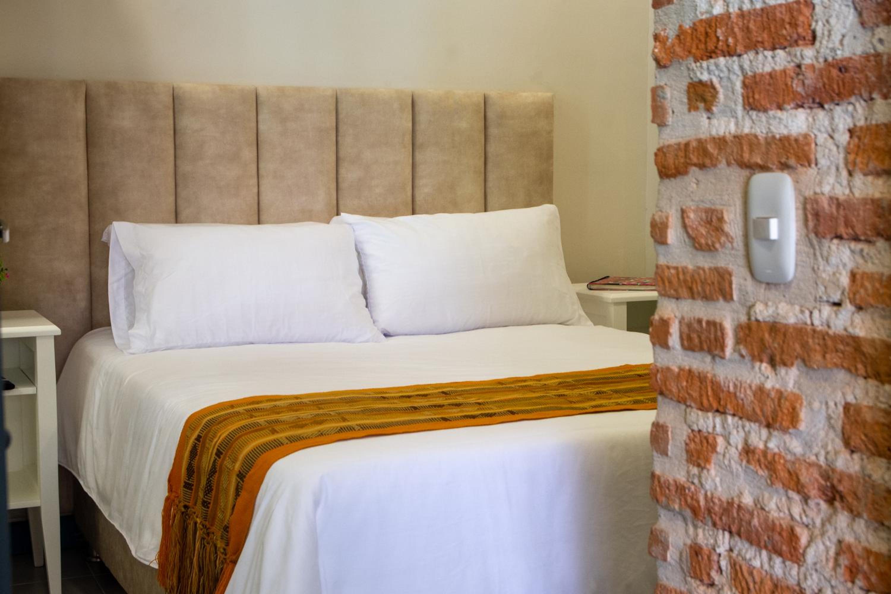 Casa Lorenza Hotel