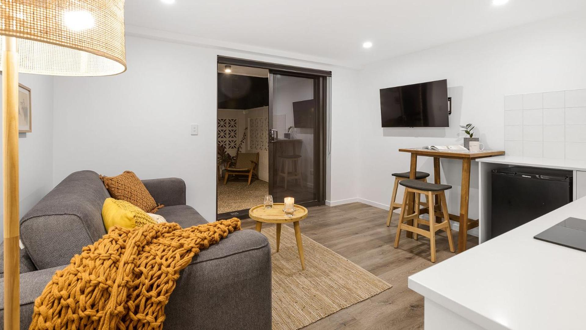 The Drifter Surf Lodge