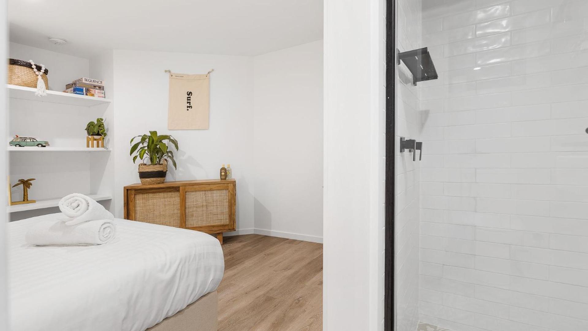 The Drifter Surf Lodge
