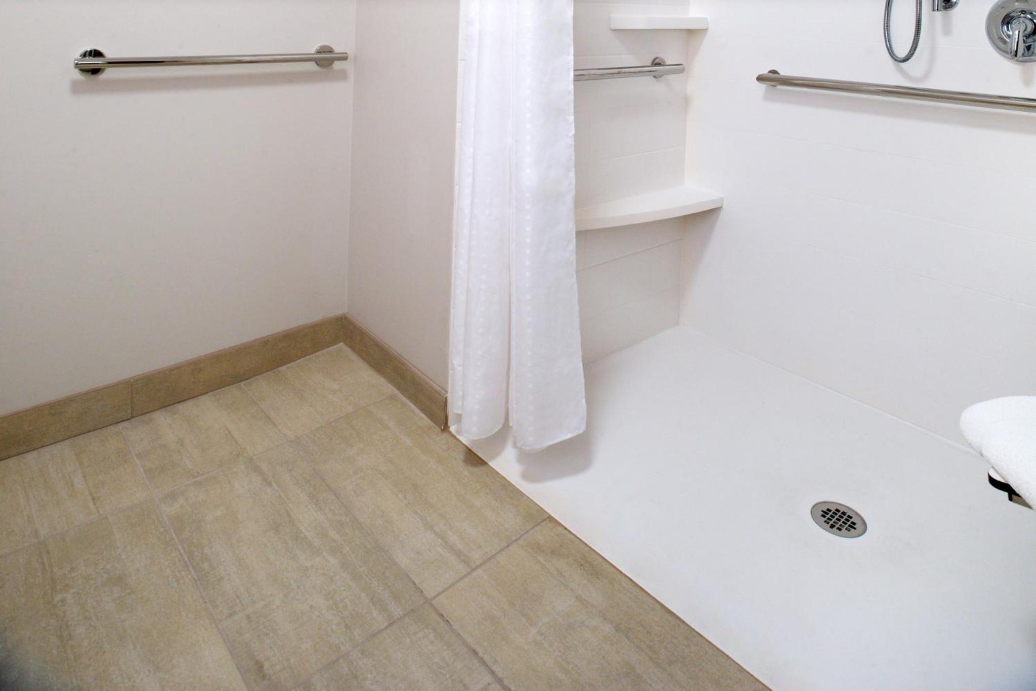 Holiday Inn Express & Suites - Ottumwa by IHG