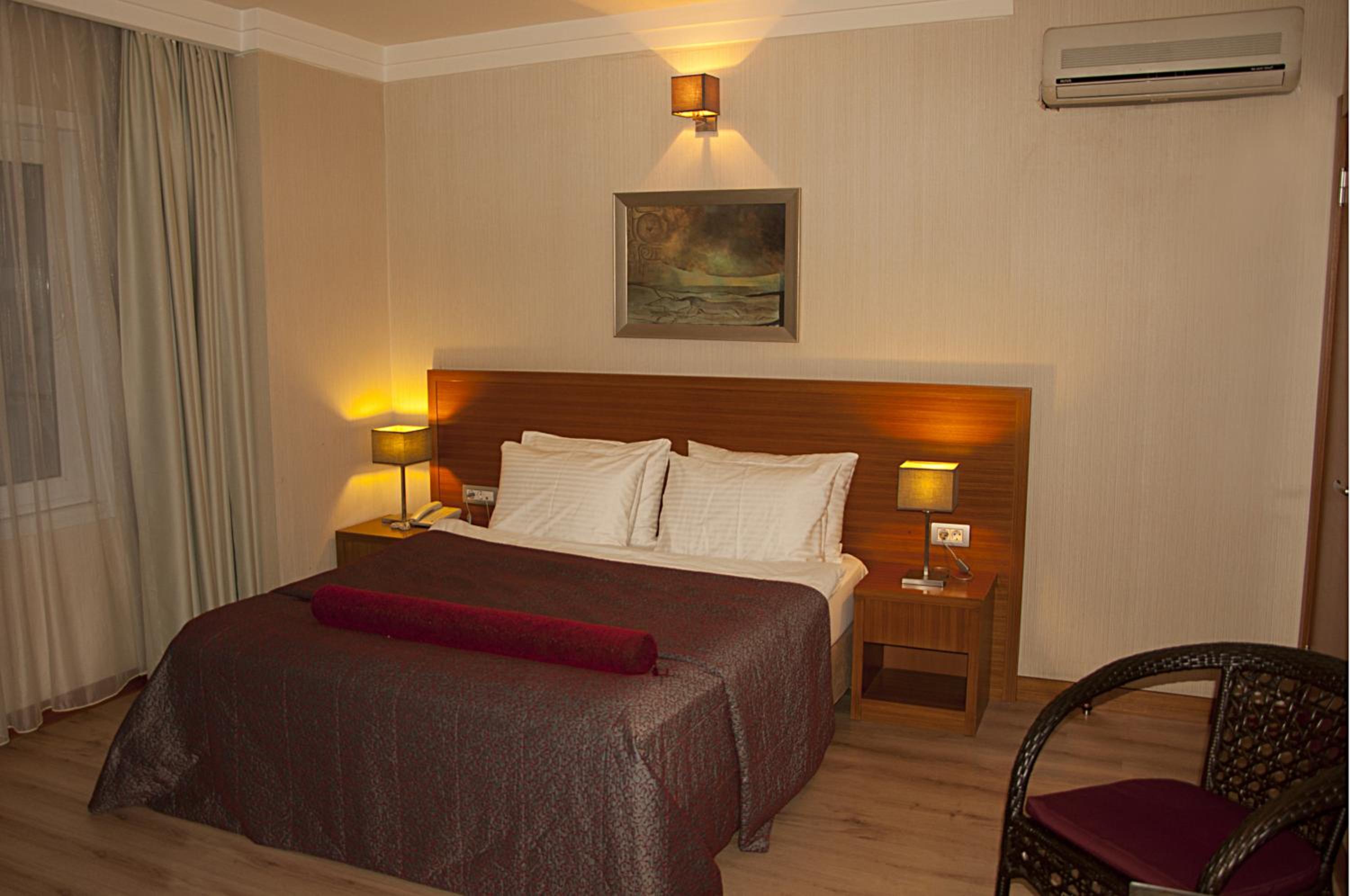 Island Otel - Image 31