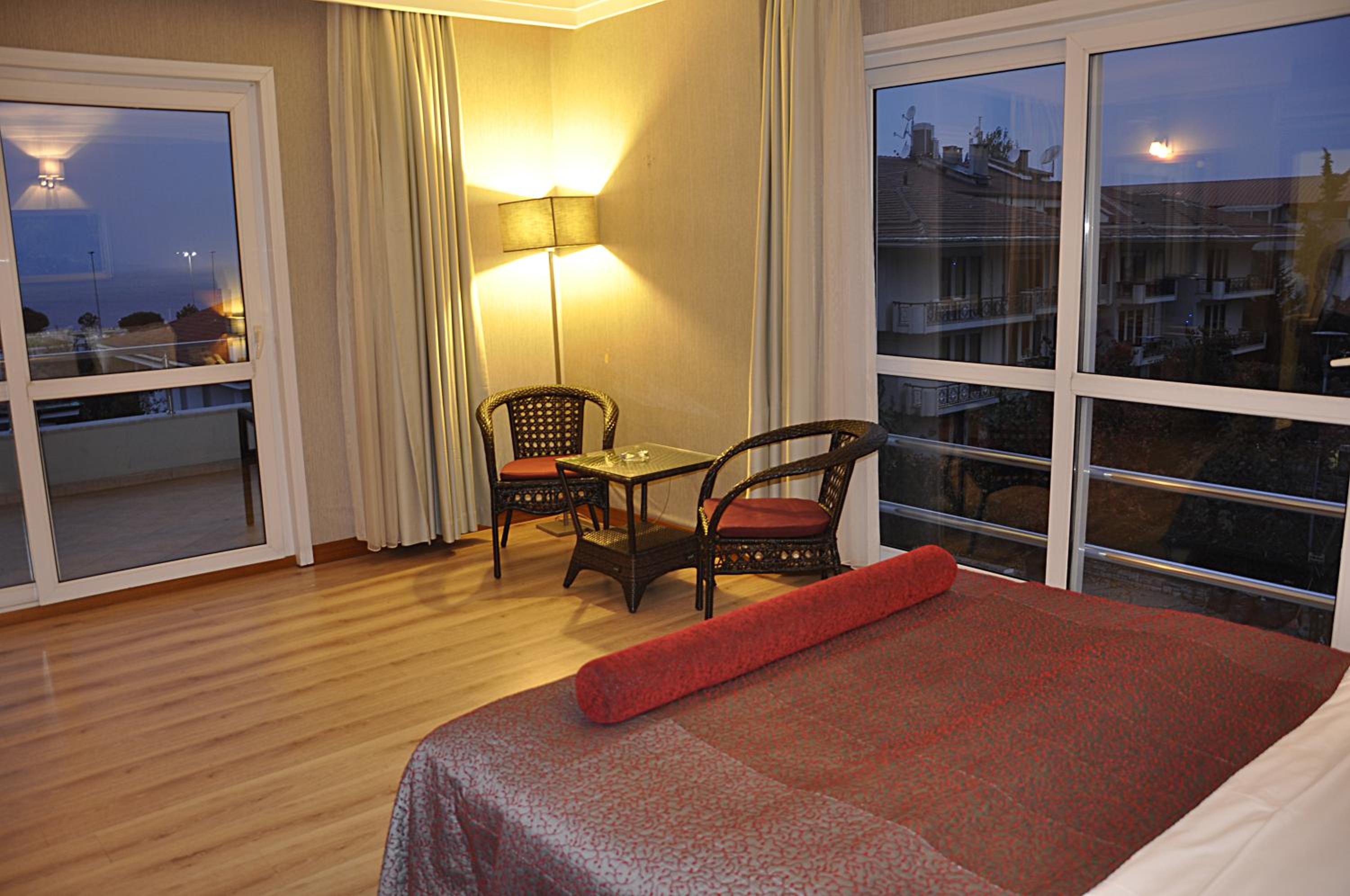 Island Otel - Image 62