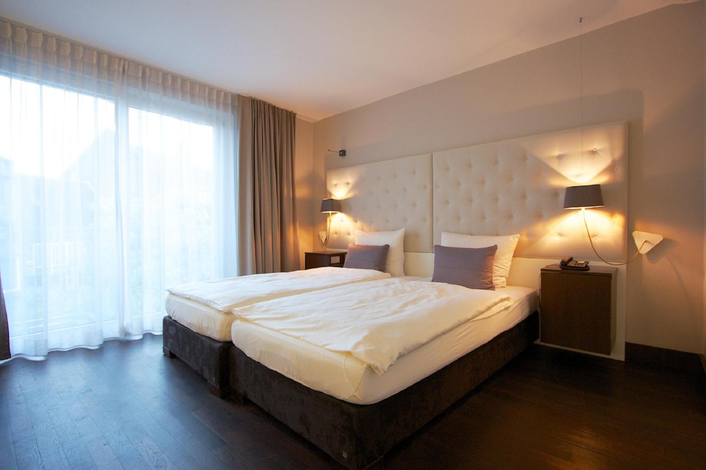 Europa Style - Property Image 1