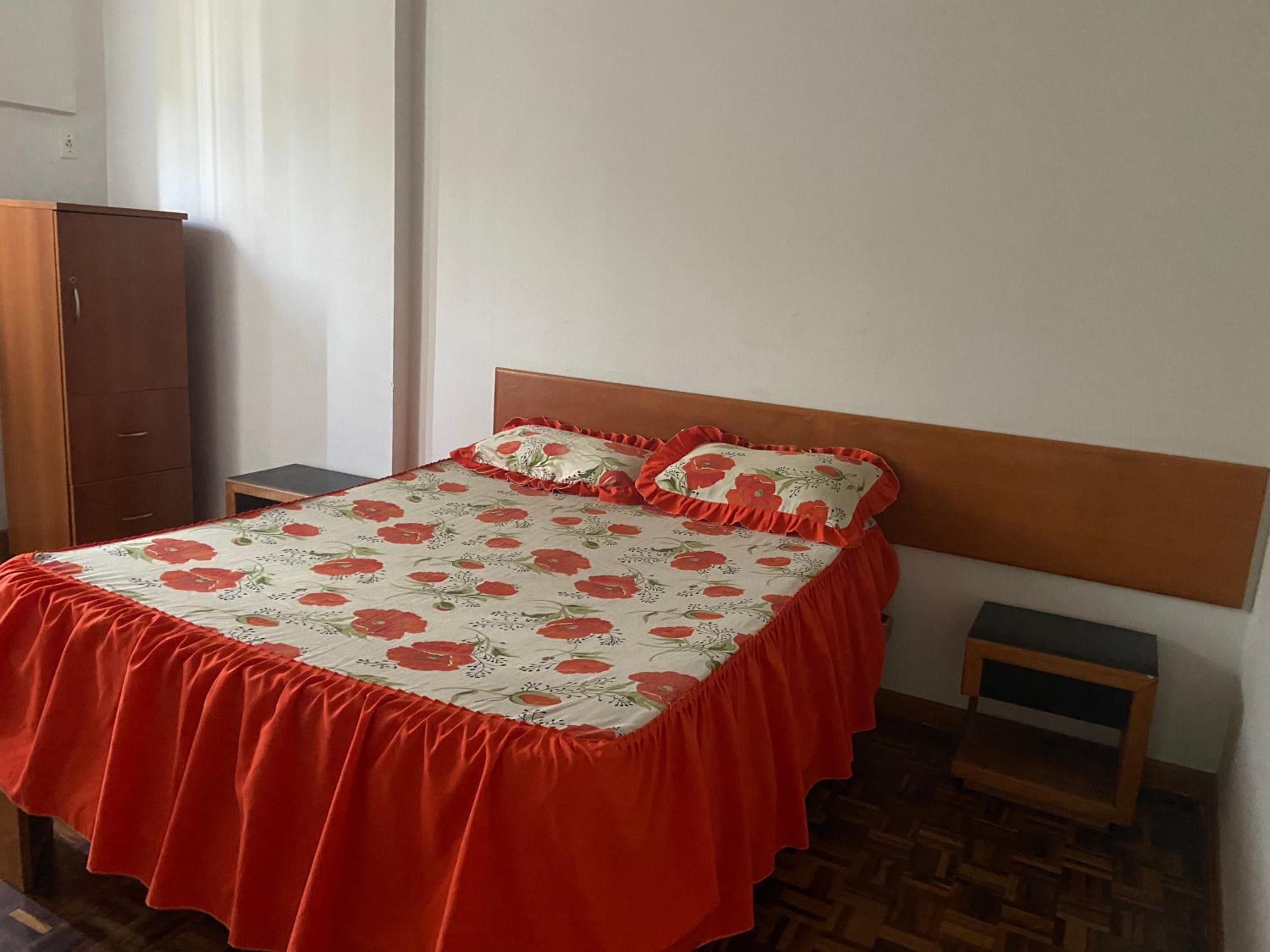 Temporada 3 quartos Localização central e nobre da Capital