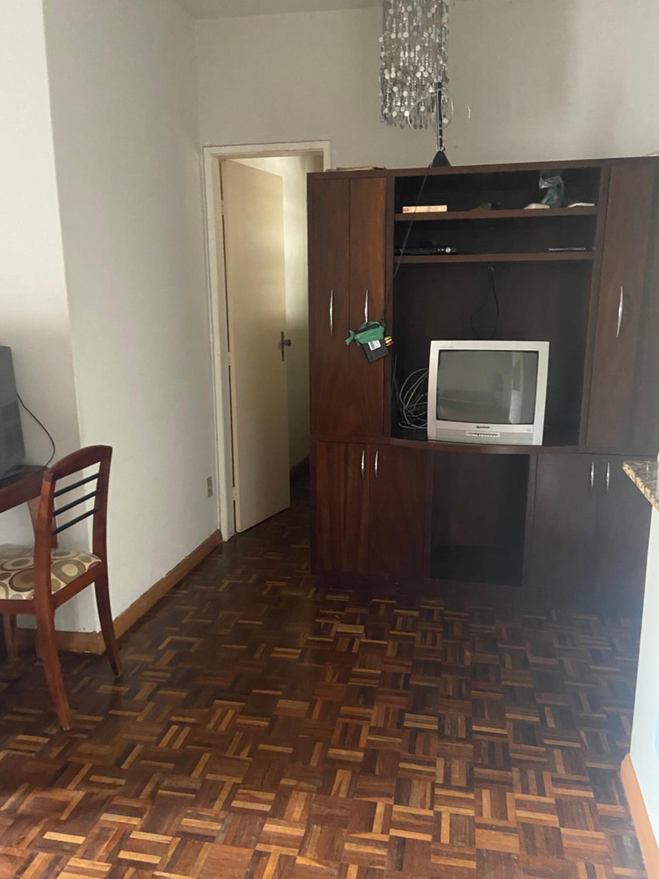 Temporada 3 quartos Localização central e nobre da Capital