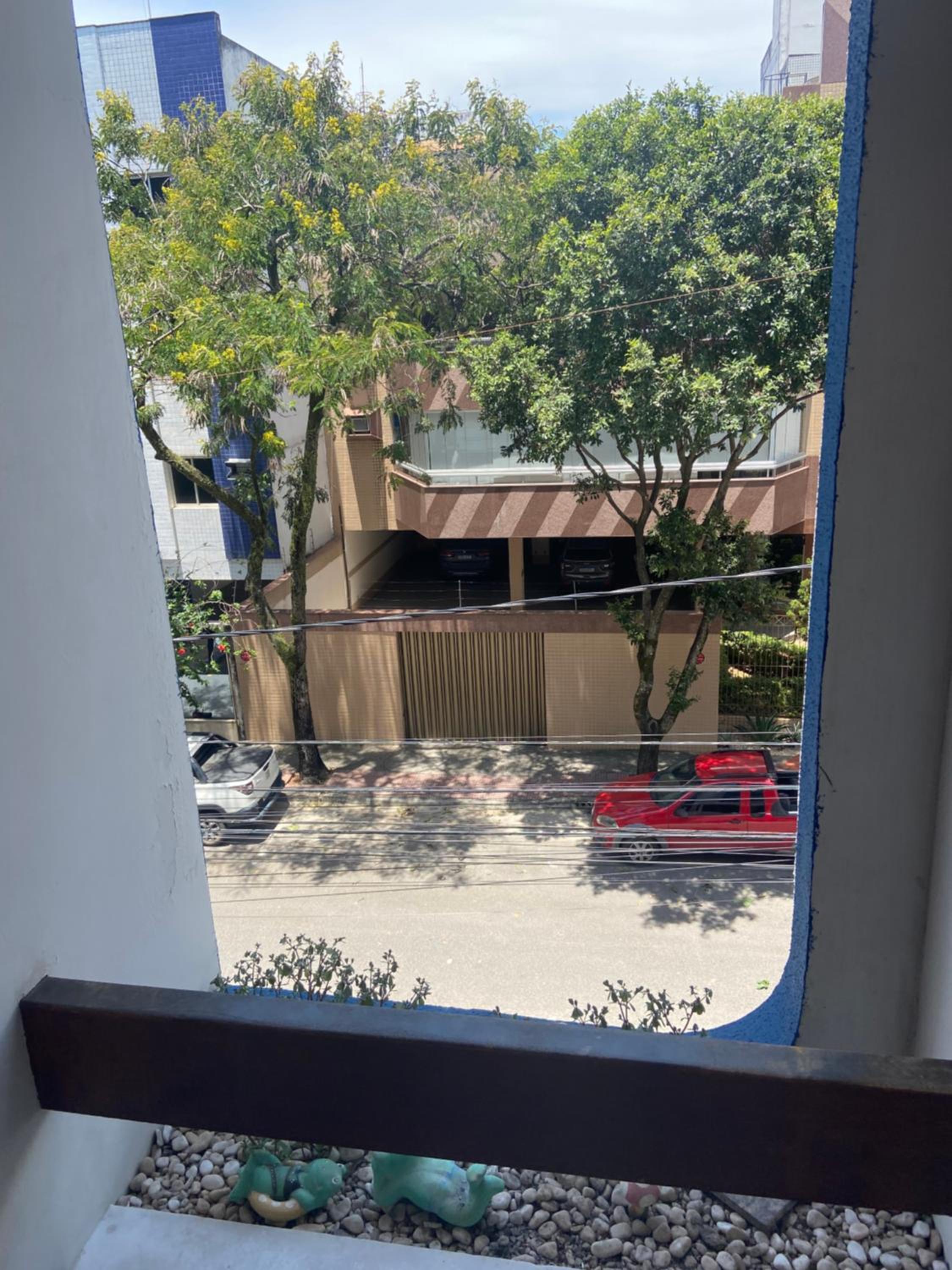 Temporada 3 quartos Localização central e nobre da Capital