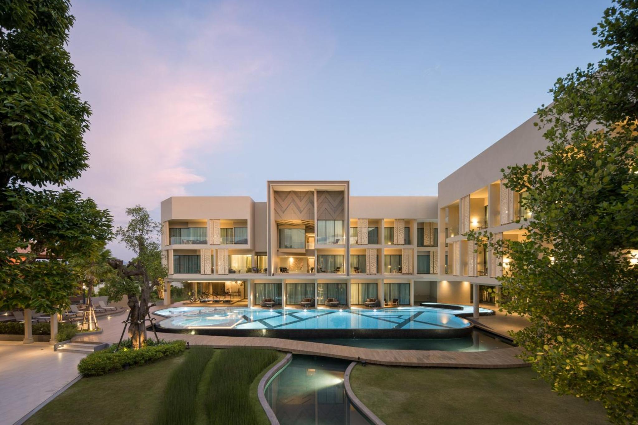 Hotel The Signature Hotel Airport - Image 1