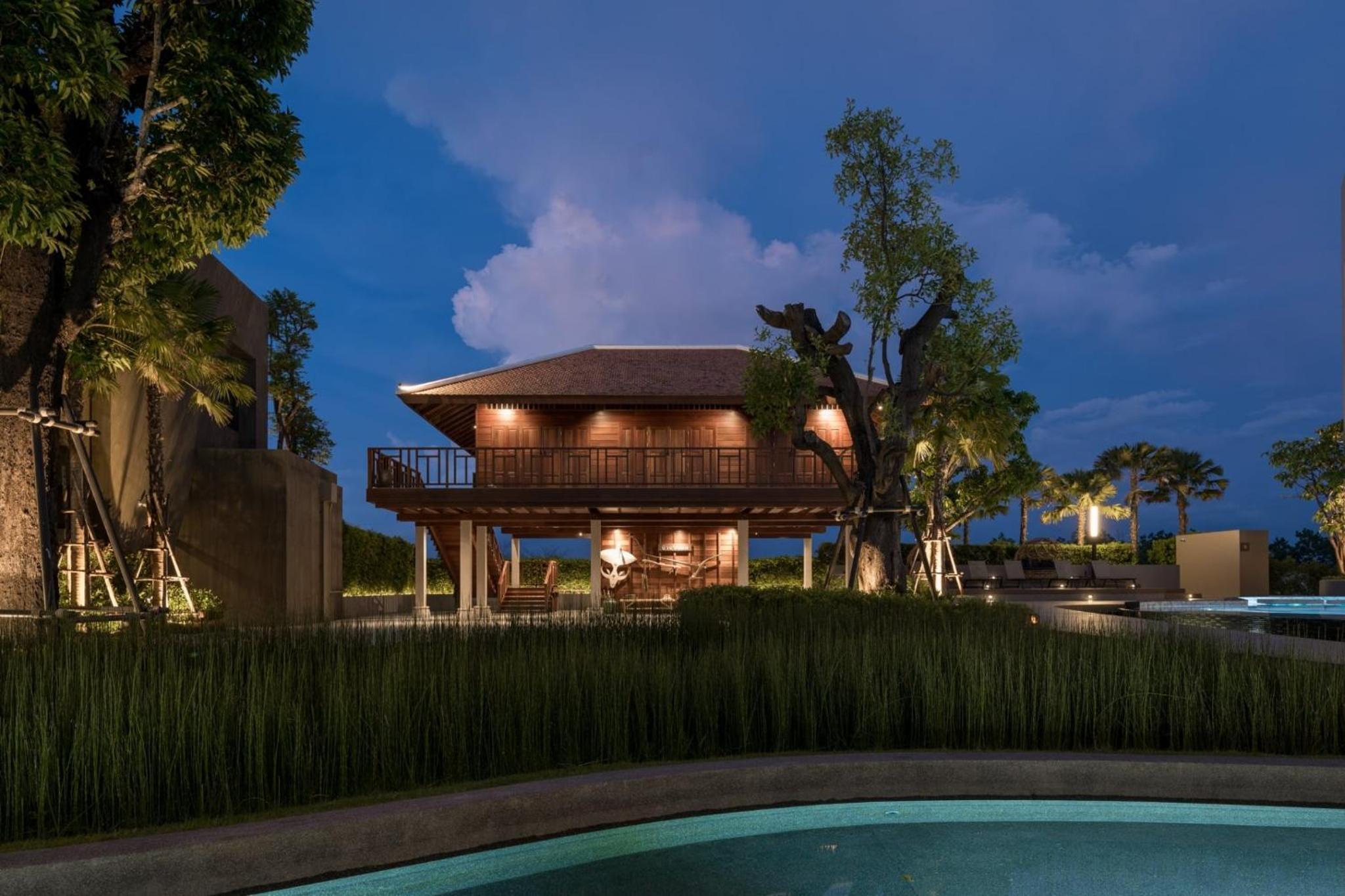 The Signature Hotel Airport 5
