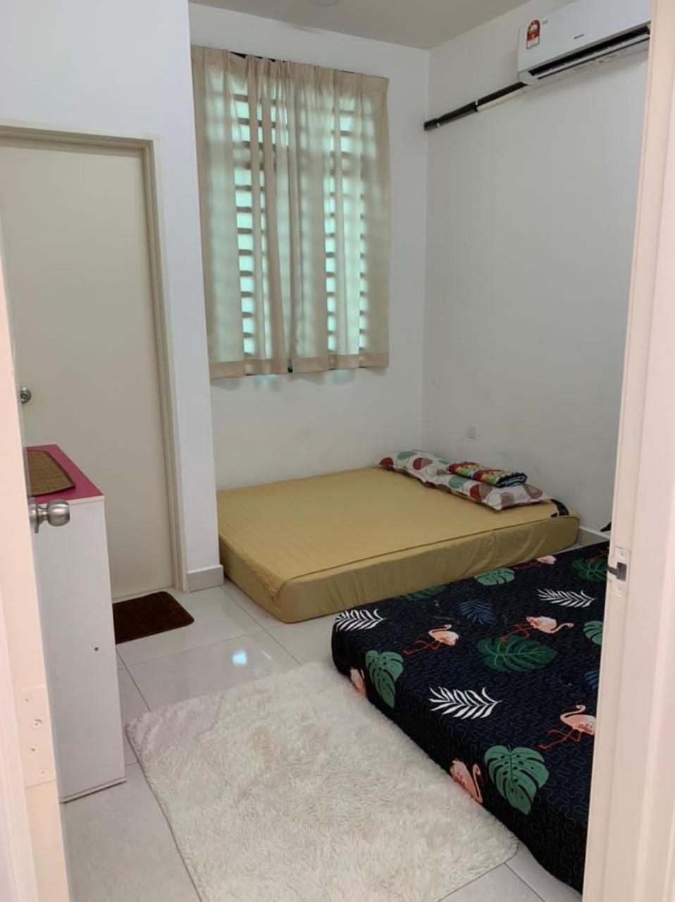 Hadeerna Homestay - Double storey terrace photo 7