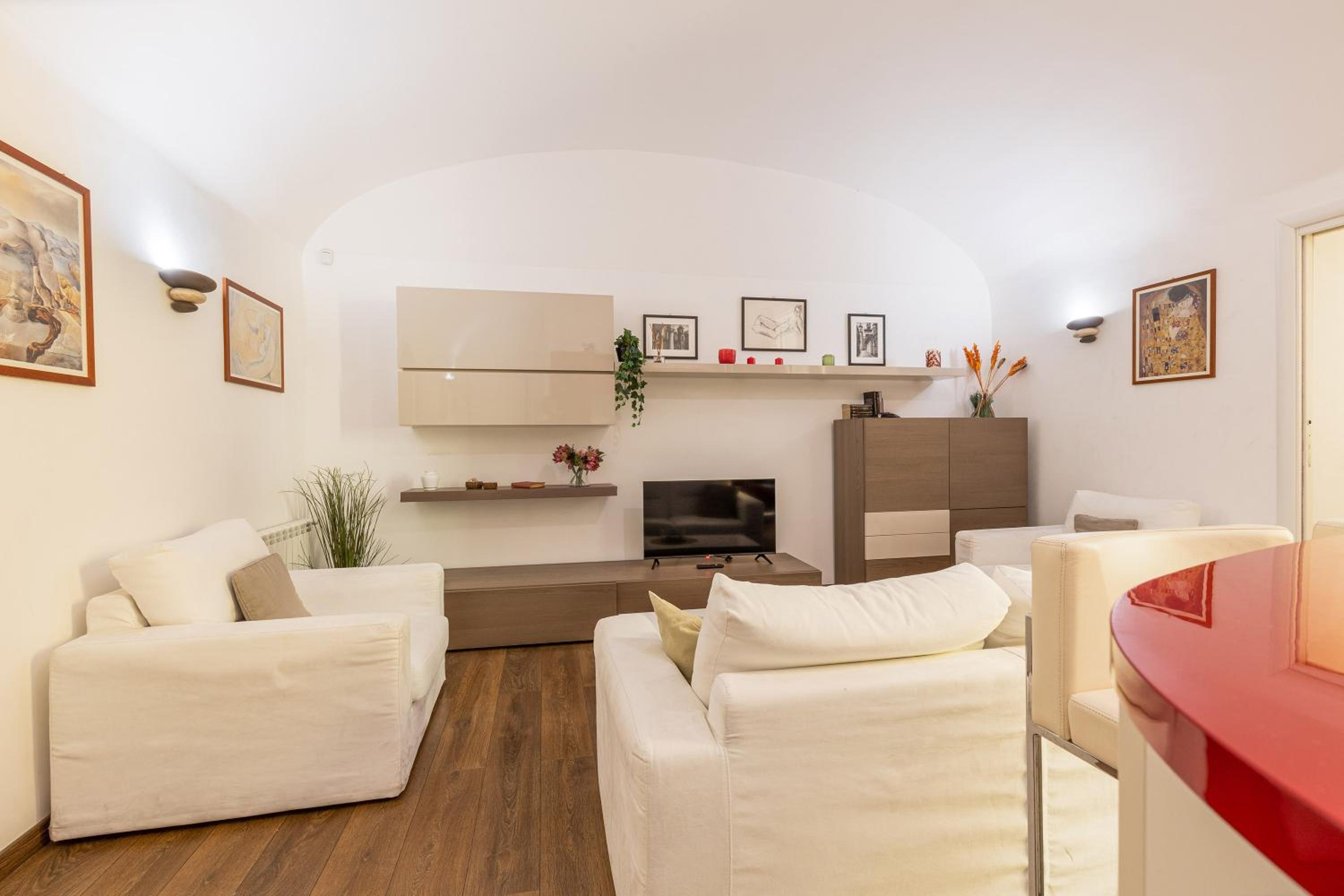 Rome As You Feel - Santamaura Vatican Apartment