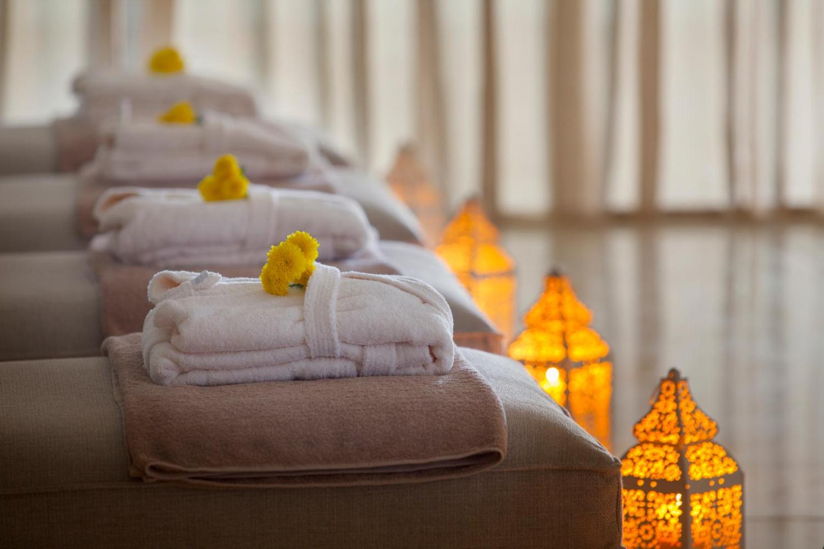 King Evelthon Beach Hotel & Resort