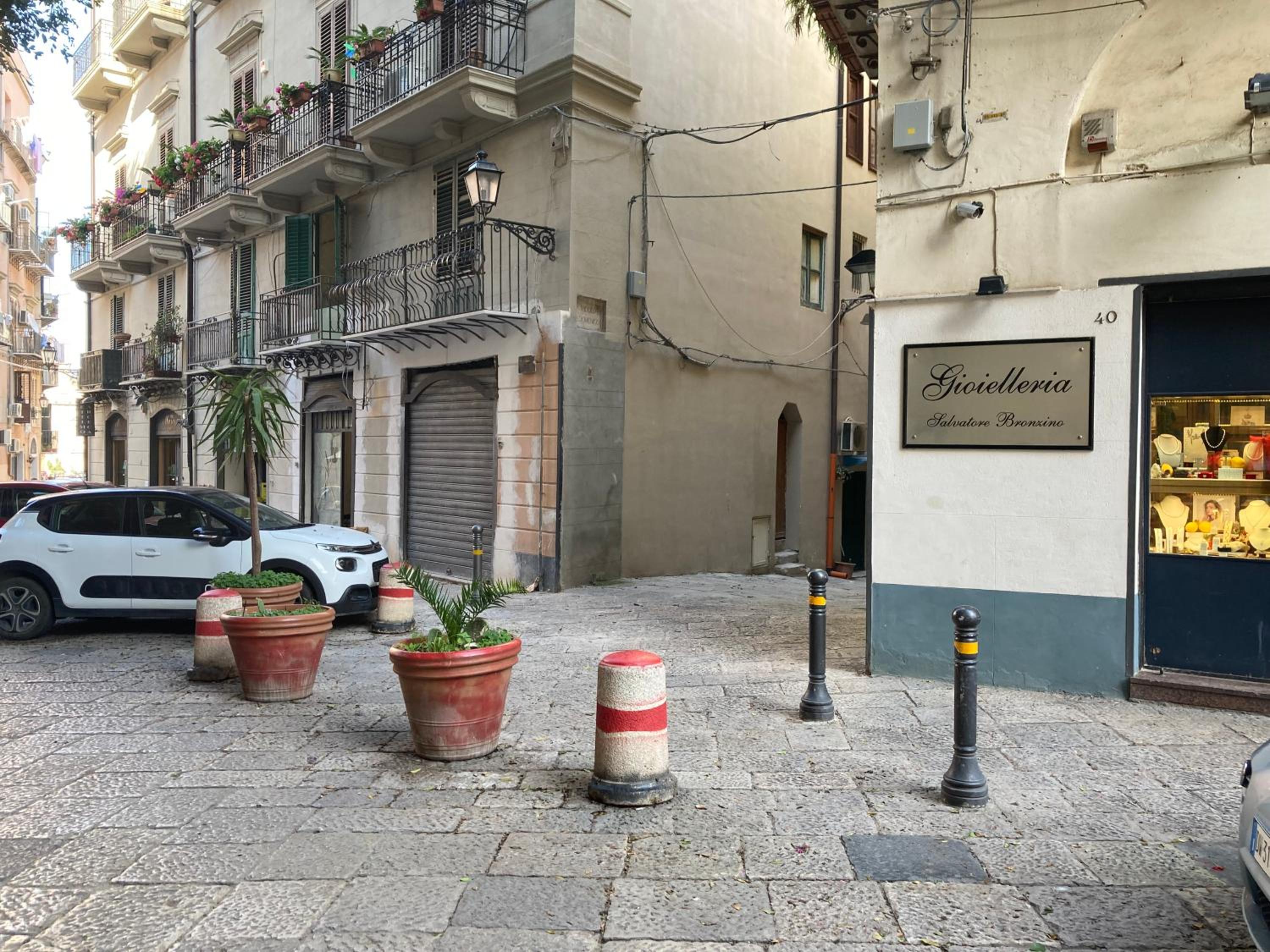 BB4U Apartments and Terrace