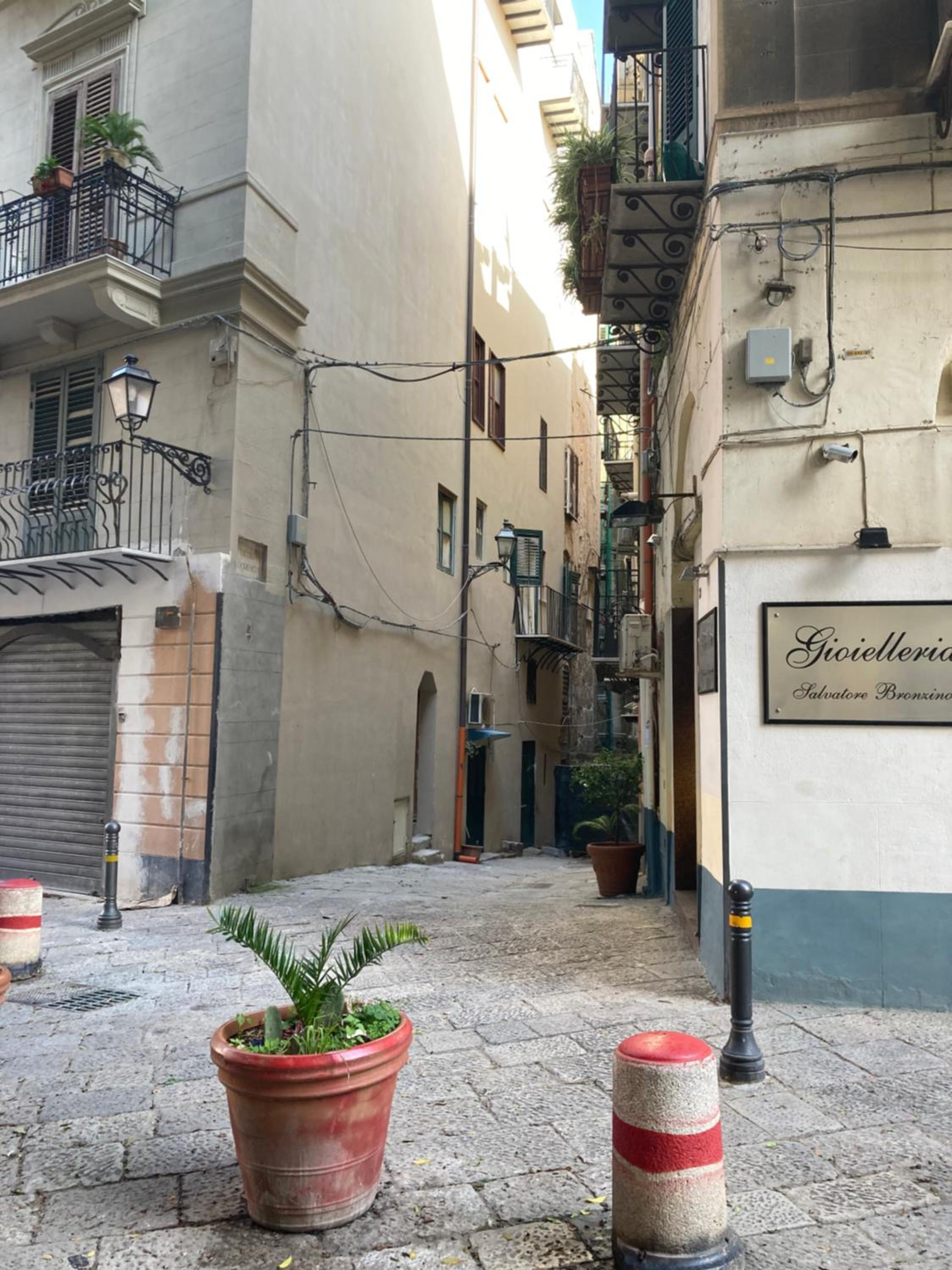 BB4U Apartments and Terrace