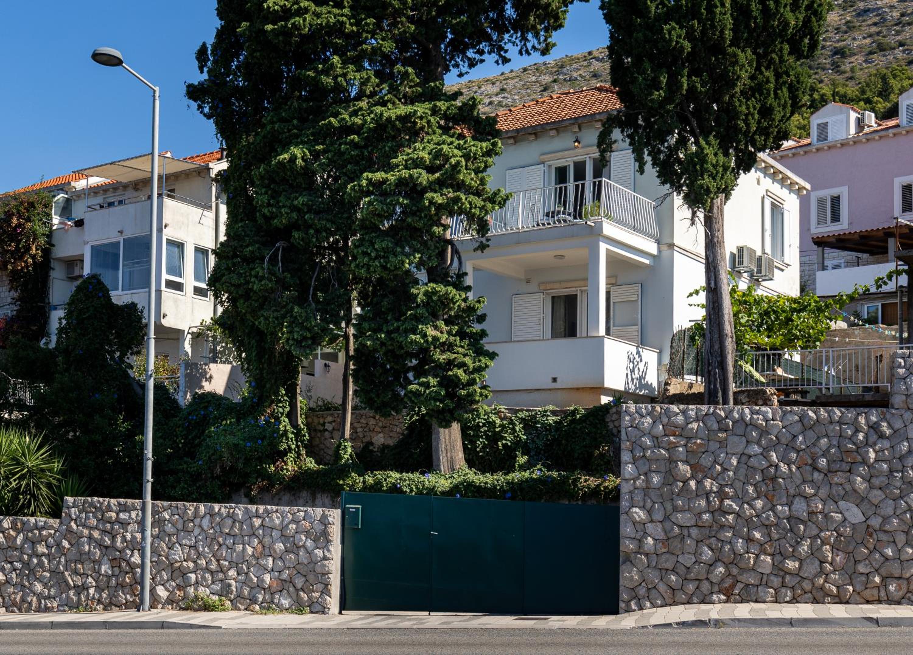 Hotel D Place - Image 1