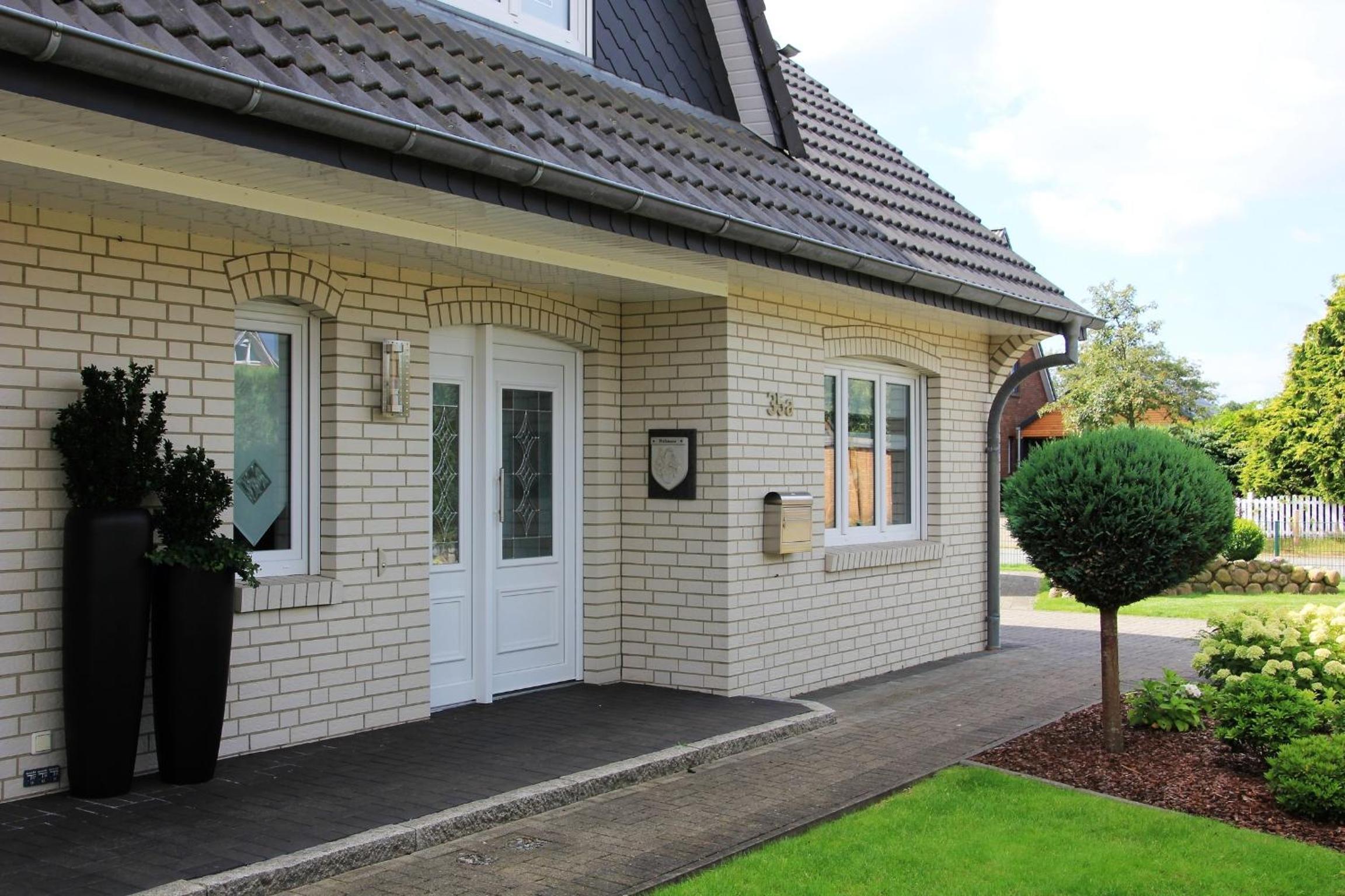 Ferienhaus Uggelharde mit großer Terrasse