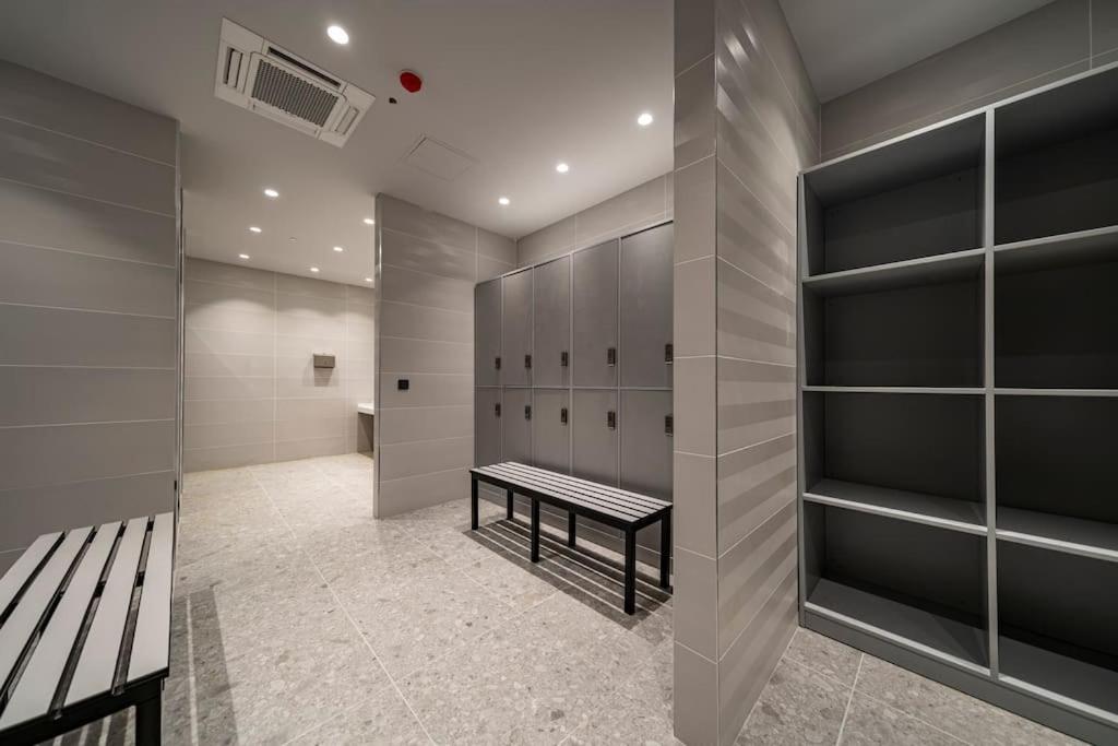 Classy furnished residence - Gym&Pool&Garage ( Benesta 7 )