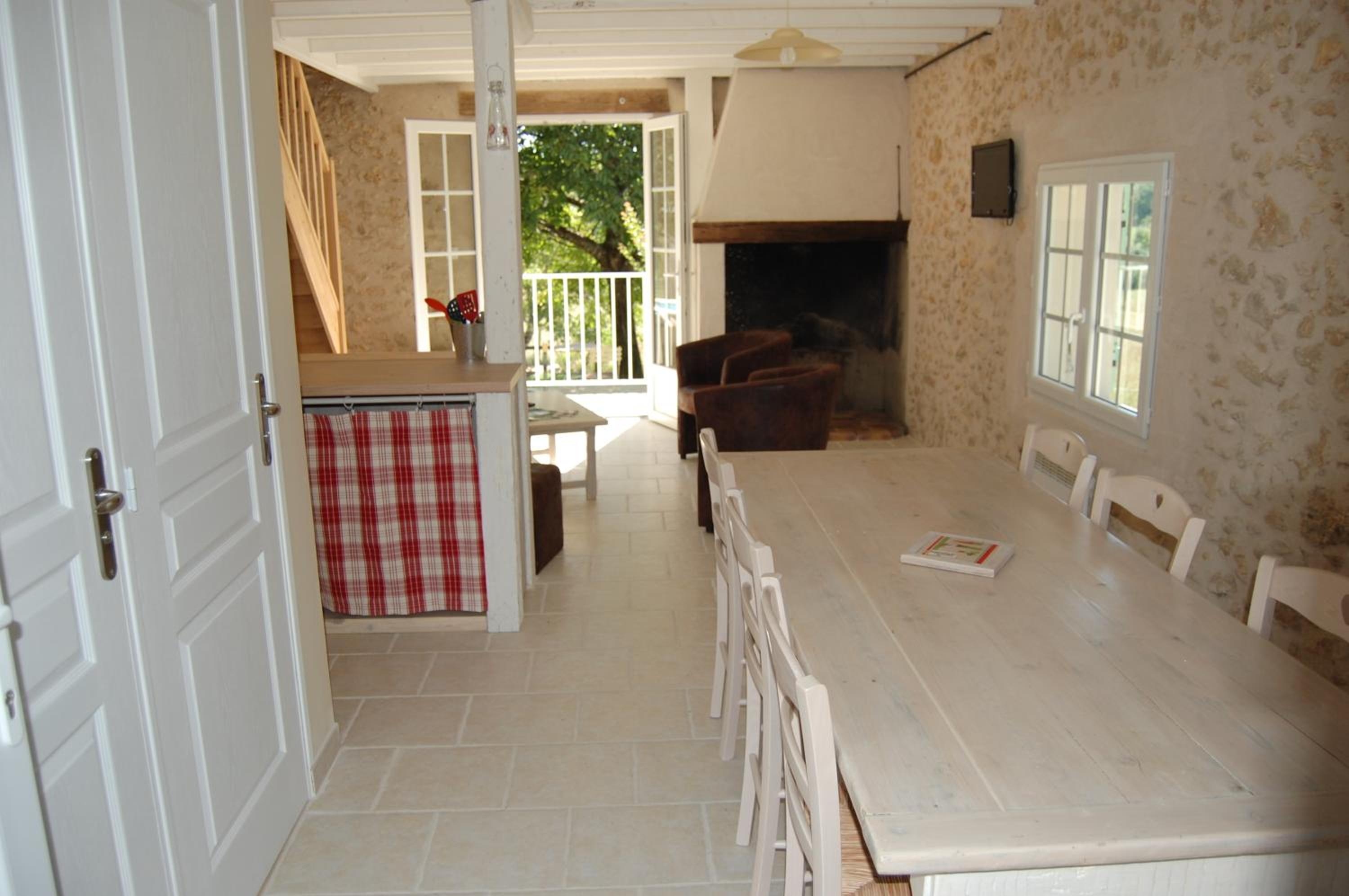 Photo 8