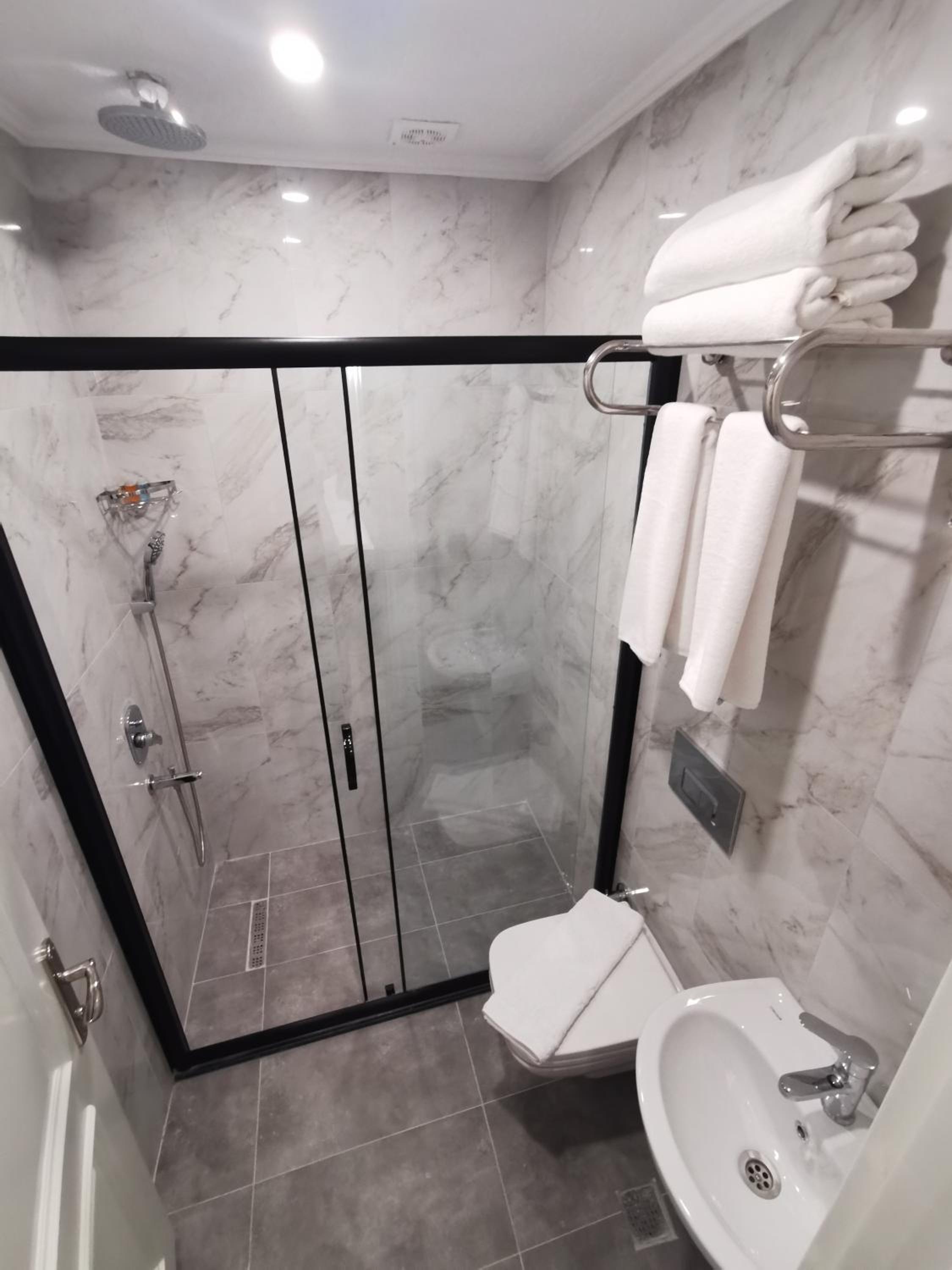 Luxx Garden Otel - Image 52