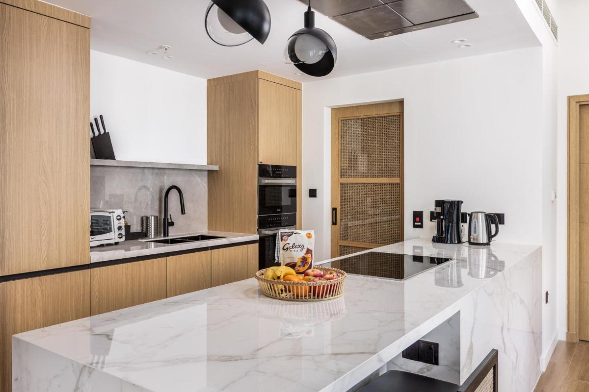 Dubai Marina Peaceful & Stylish 2BR - JBR beach