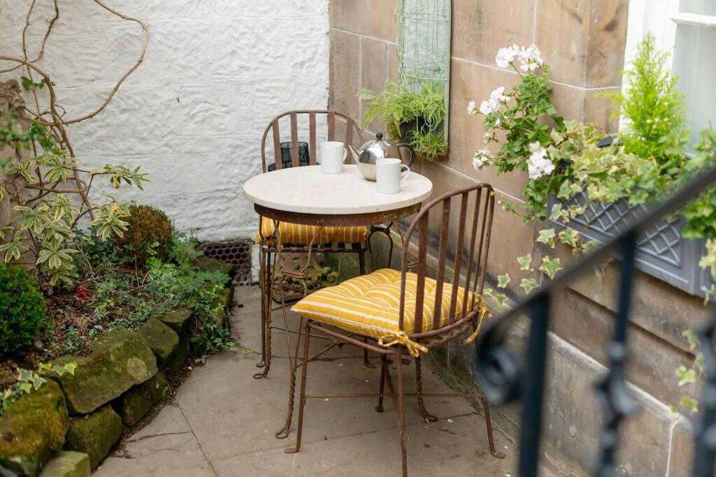 Playfair Terrace