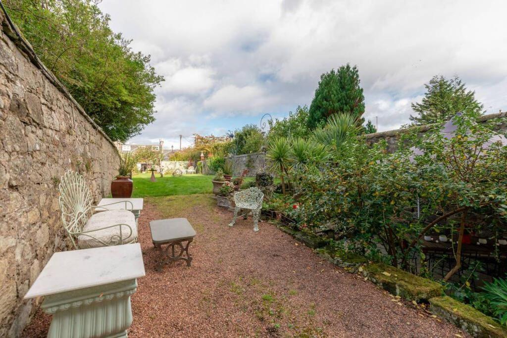 Playfair Terrace