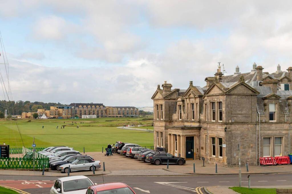 Playfair Terrace